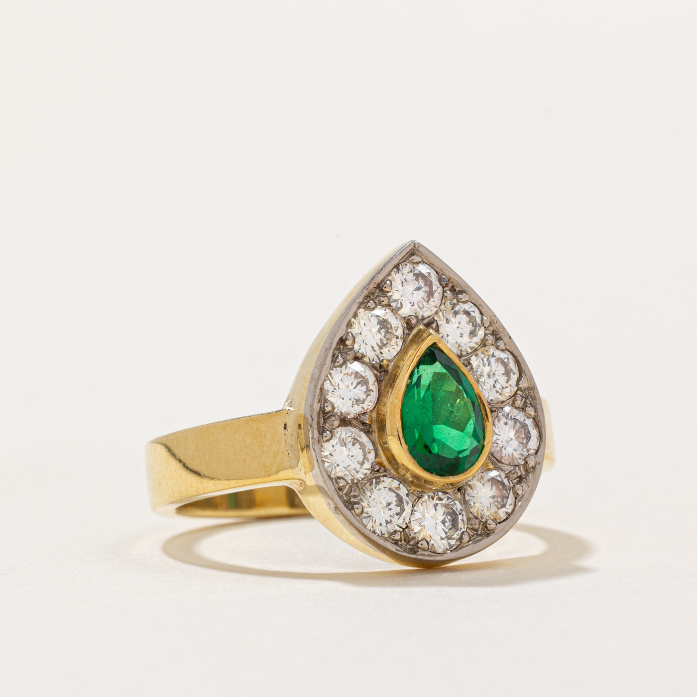 Diamond & Emerald Cocktail Ring | 0.75ctw, 0.38ct | SZ 6.5 |