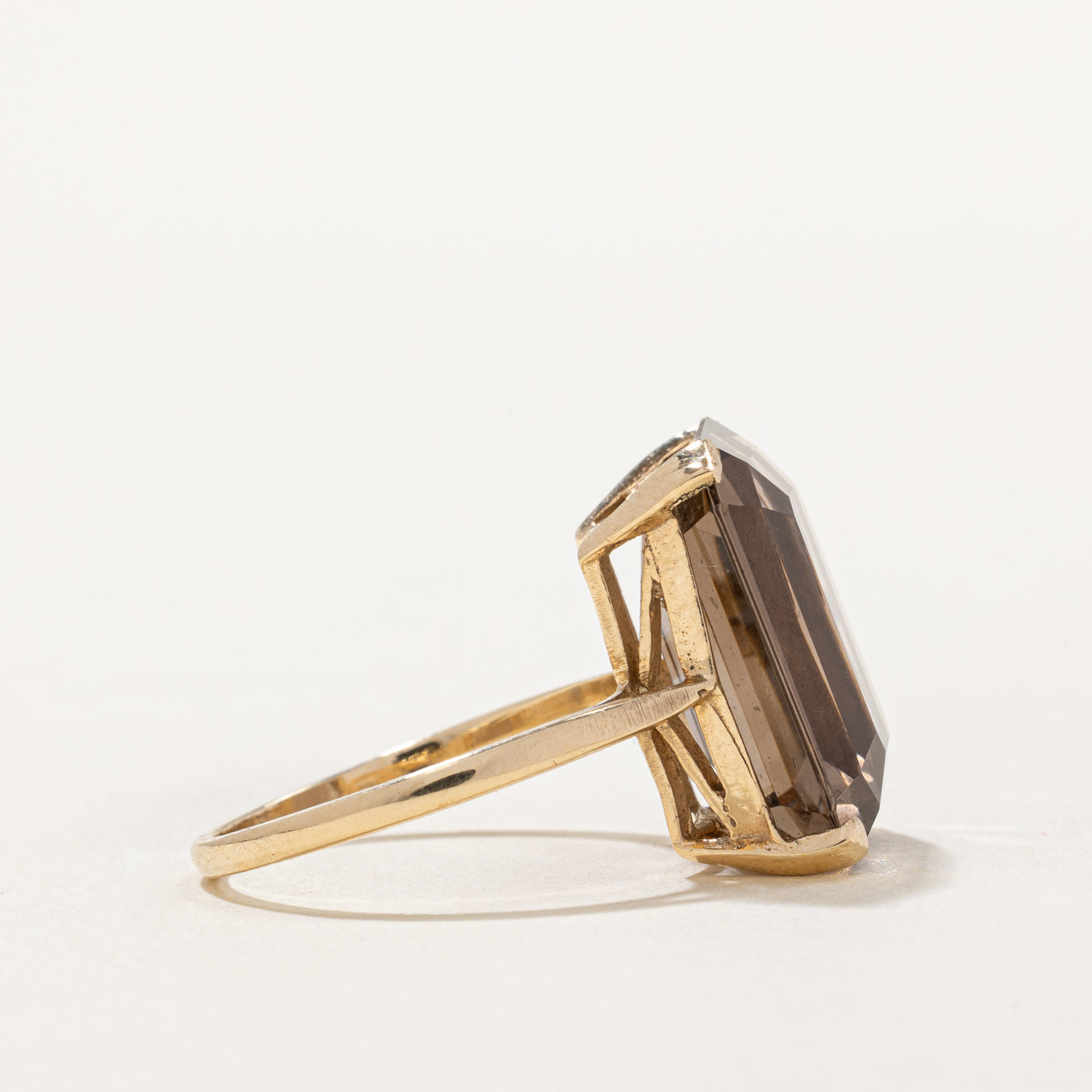 Bague cocktail en quartz fumé | 12,09 ct | Taille 7,75 |