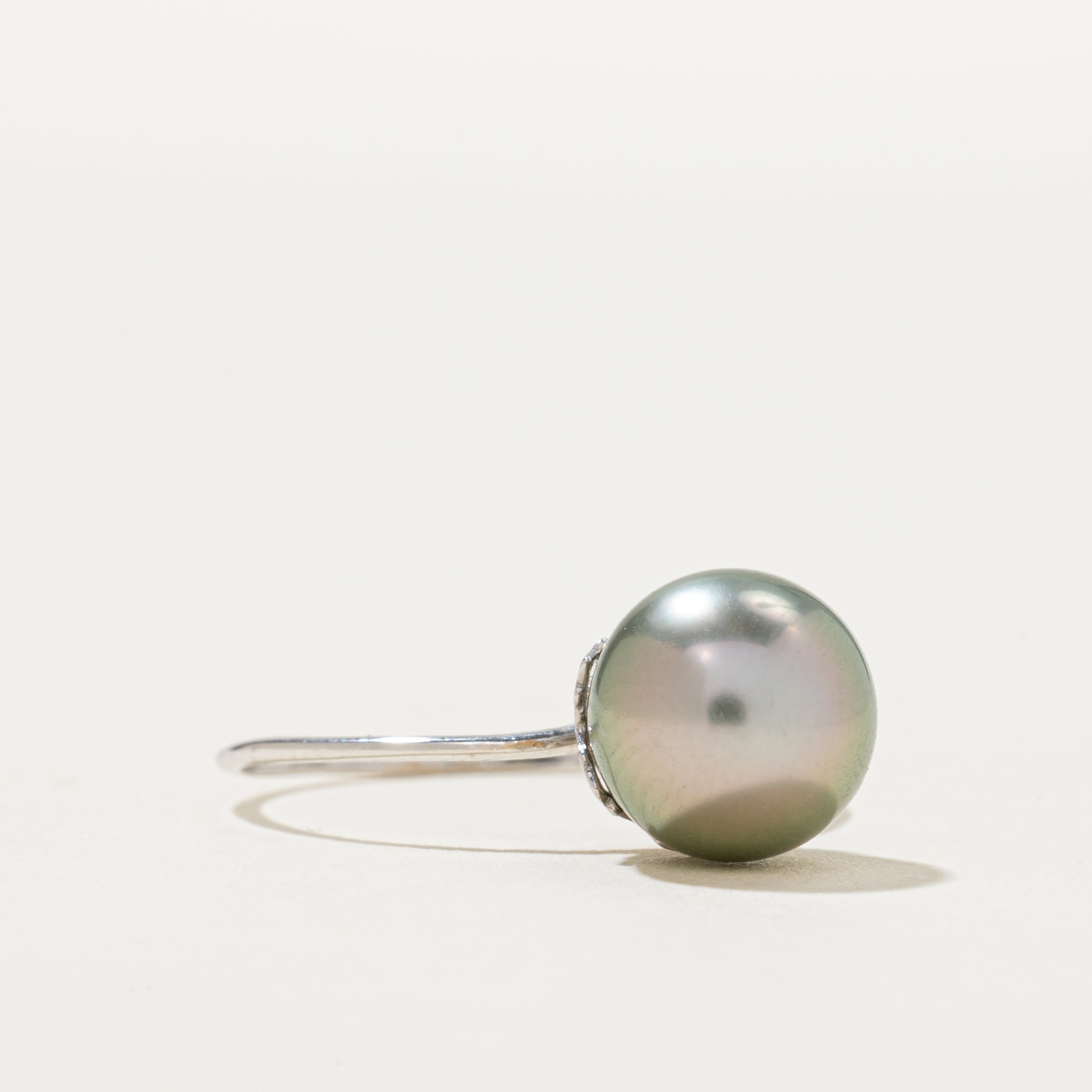 18k Solitaire Black Pearl Thin Ring | SZ 7.25