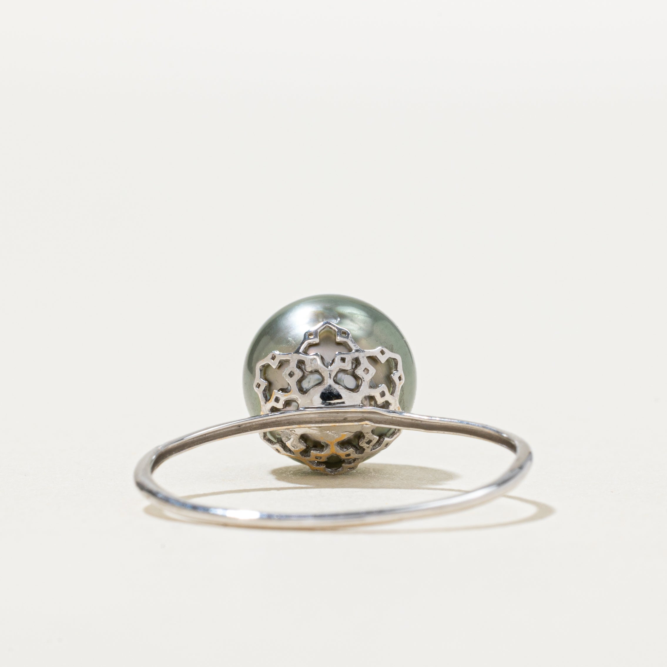 18k Solitaire Black Pearl Thin Ring | SZ 7.25