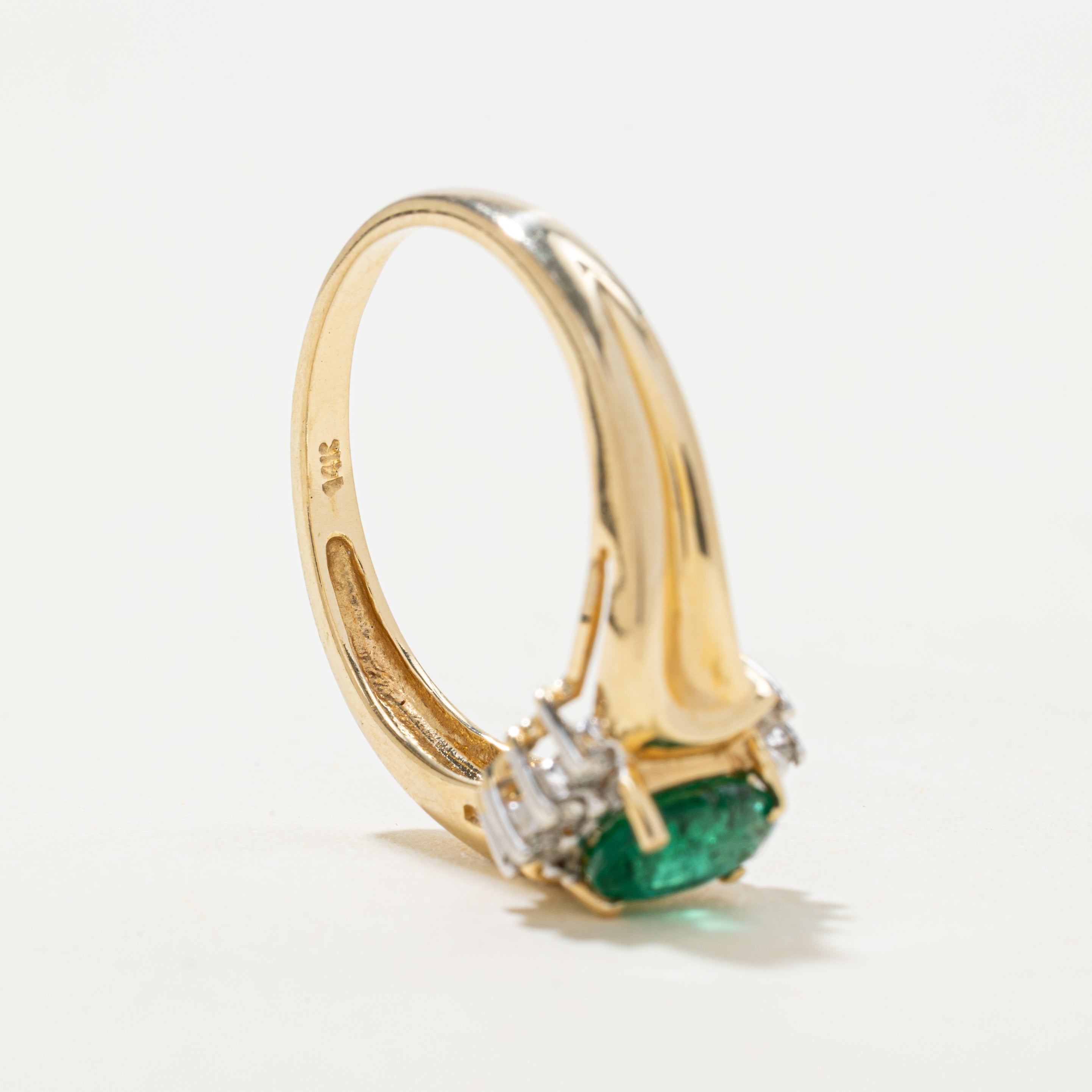 Emerald & Diamond Petal Wave Ring | 0.71ct, 0.10ctw | SZ 7