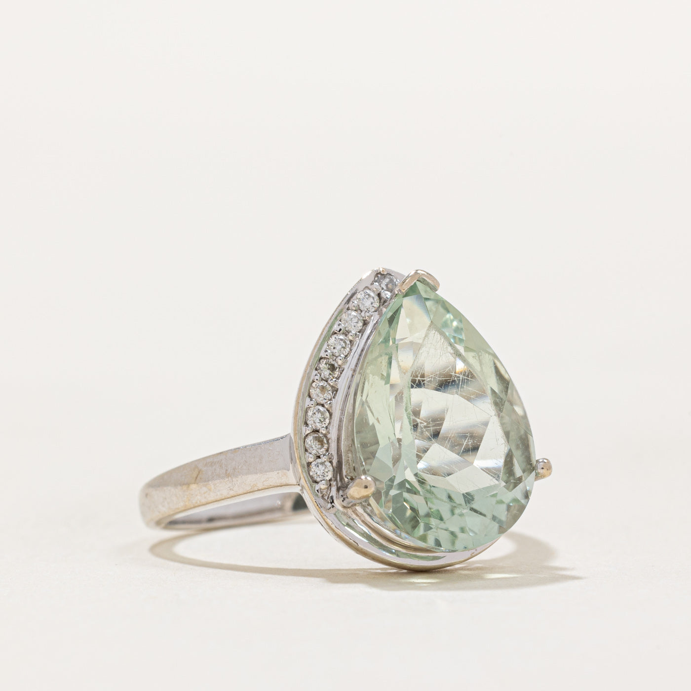Mint Green Quartz & Diamond Cocktail Ring | 4.60ct, 0.08ctw | SZ 7 |