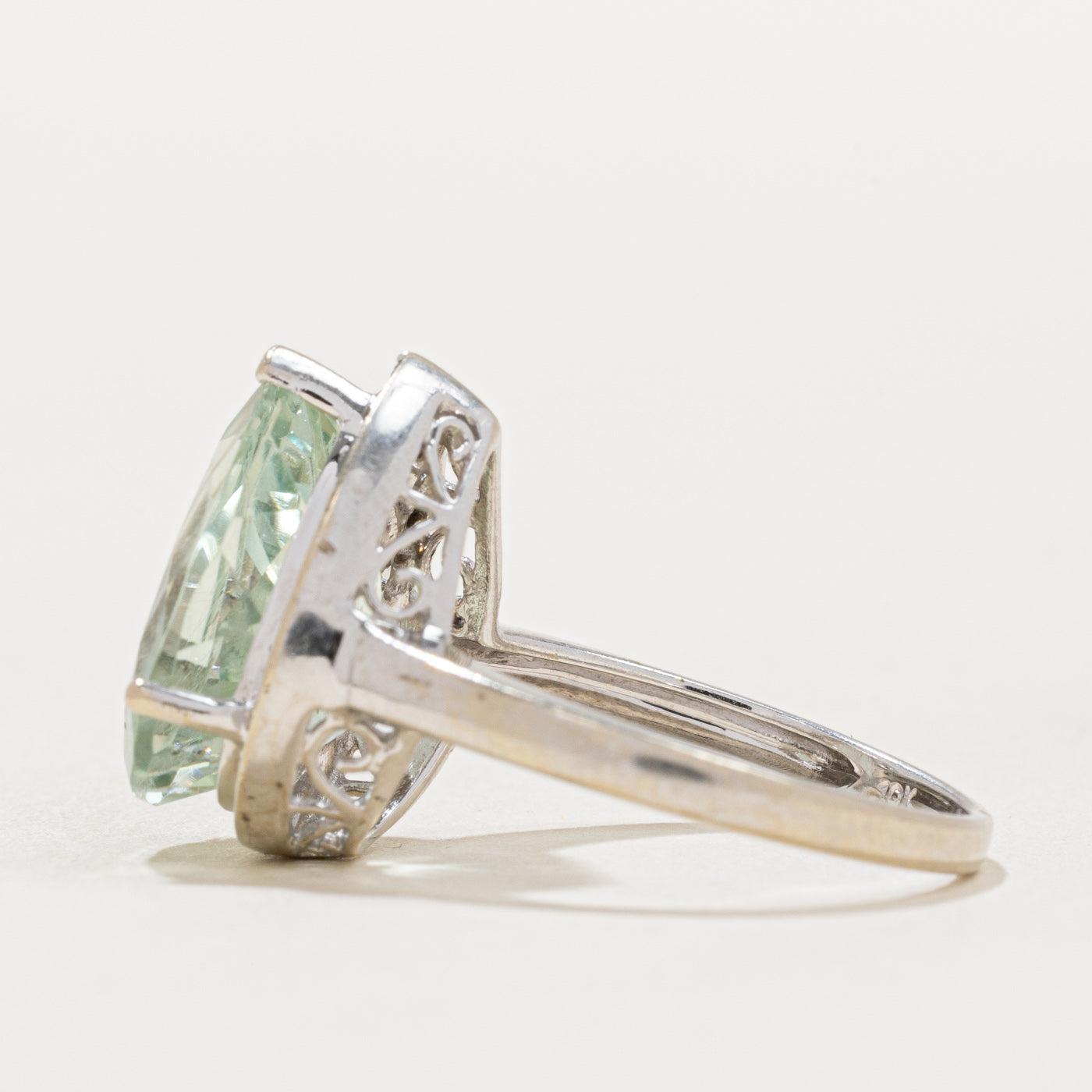 Mint Green Quartz & Diamond Cocktail Ring | 4.60ct, 0.08ctw | SZ 7 |