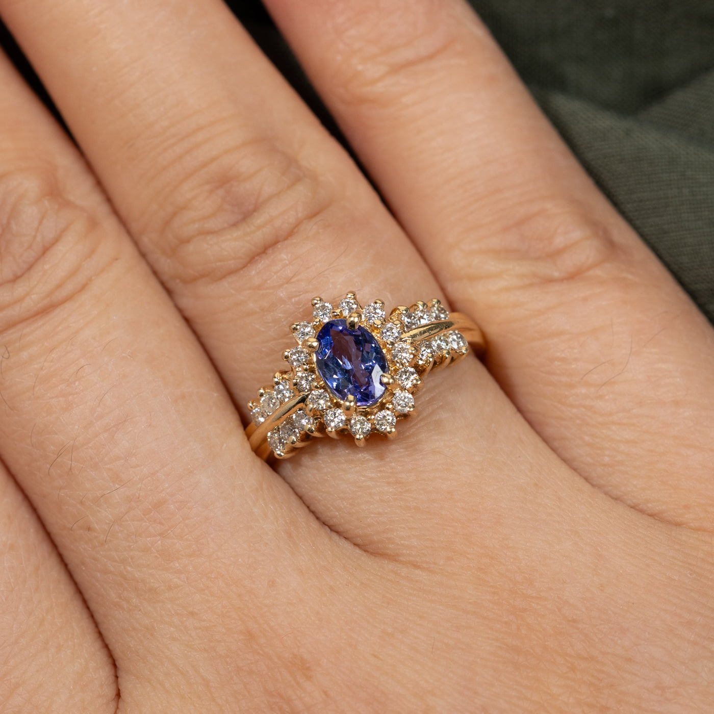Oval Cut Tanzanite & Diamond Petal Ring | 0.56ct, 0.46ctw | SZ 6.5