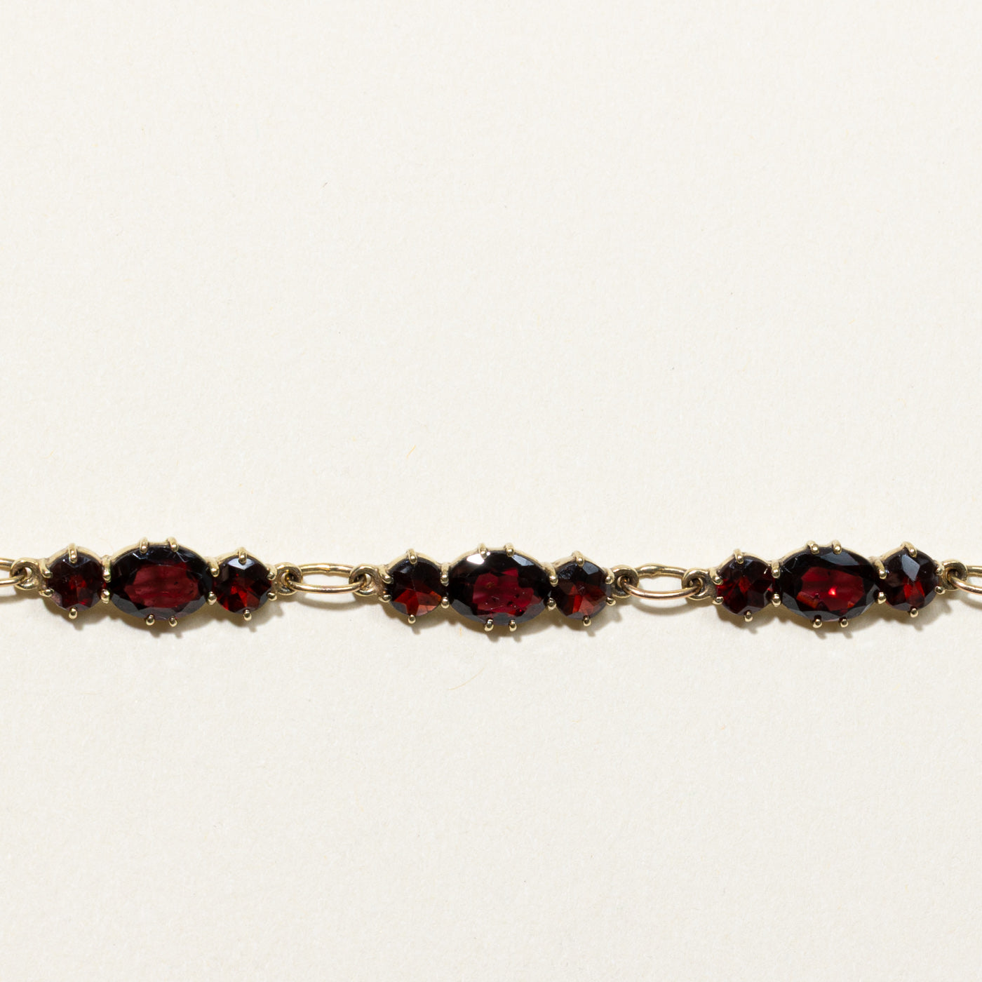 Mid Century Bohemian Cut Garnet Bracelet | 14.00ctw | 7"