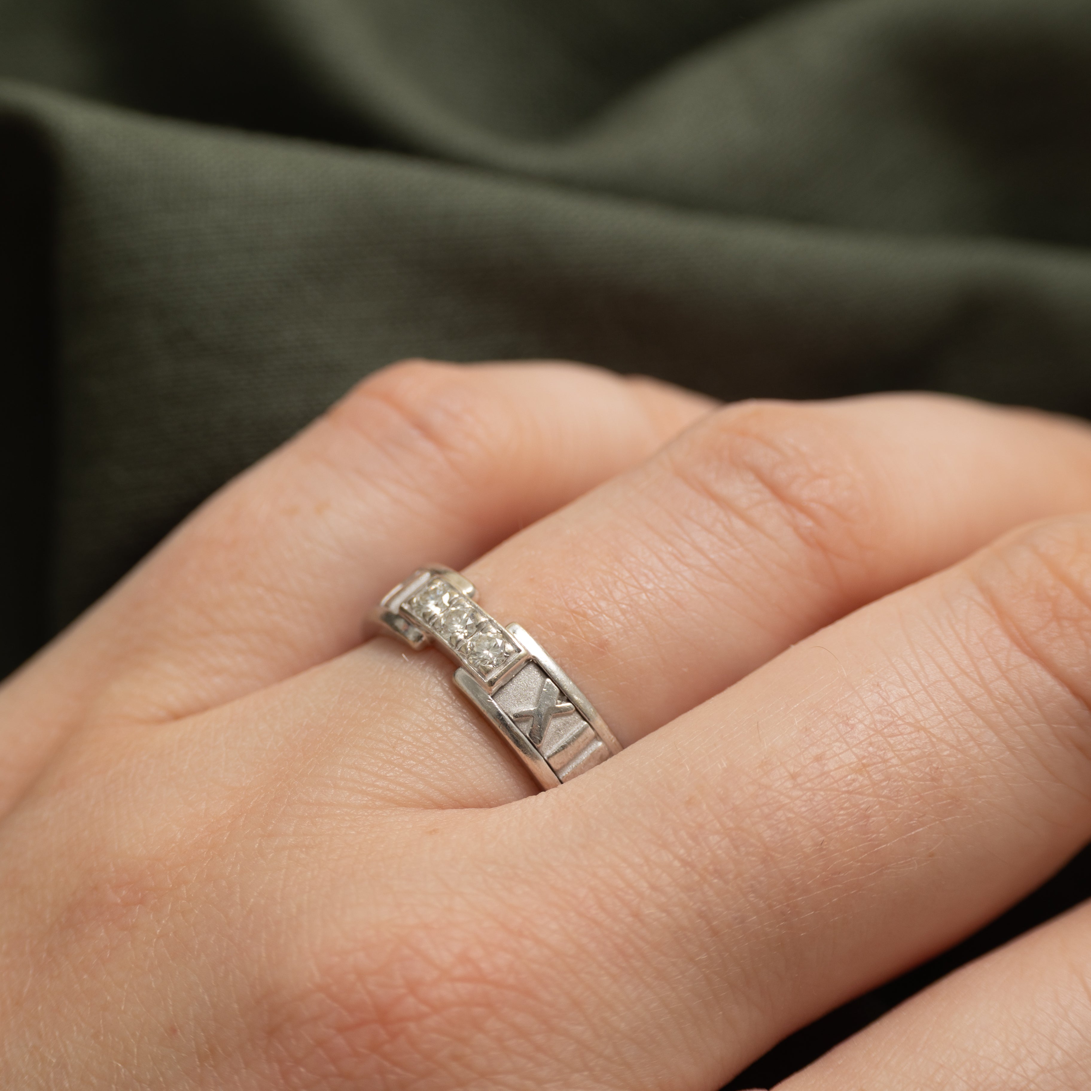'Tiffany & Co' 1995 Italian 18k Diamond Atlas Ring | 0.18ctw | SZ 7