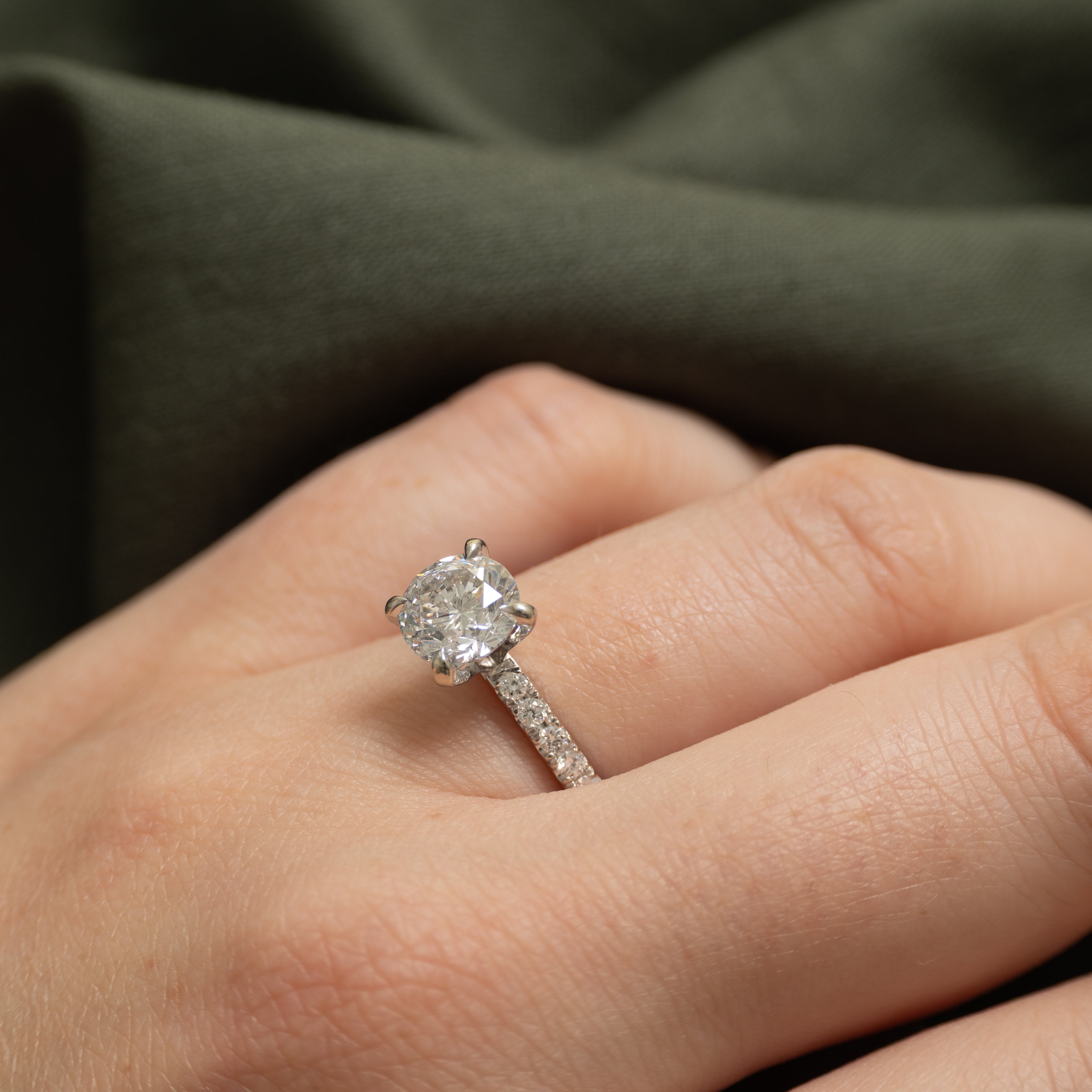 19k Semi Eternity Diamond Engagement Ring | 1.94ctw | SZ 6