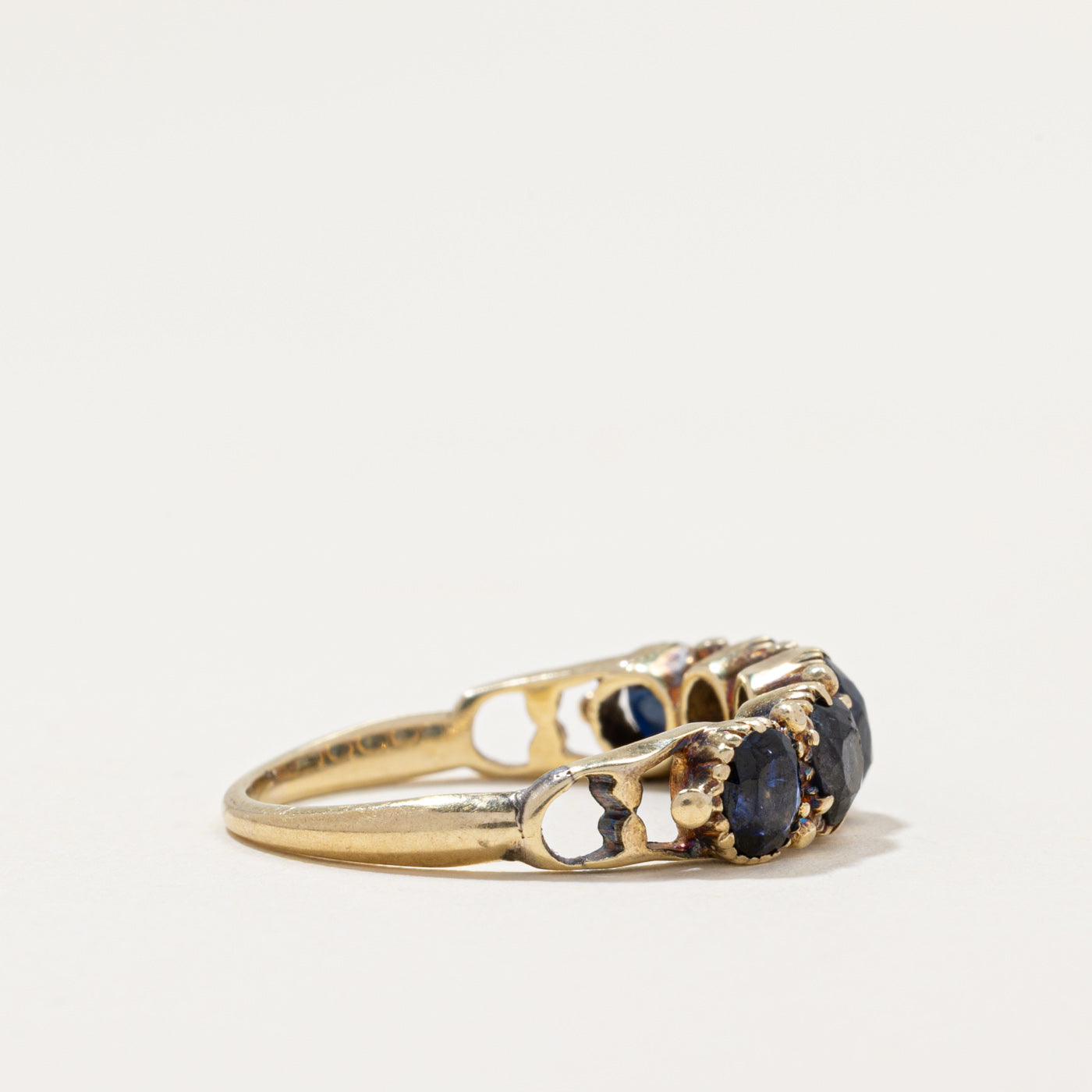 Vintage Five Stone Sapphire Band | 1.65ctw | SZ 6.25