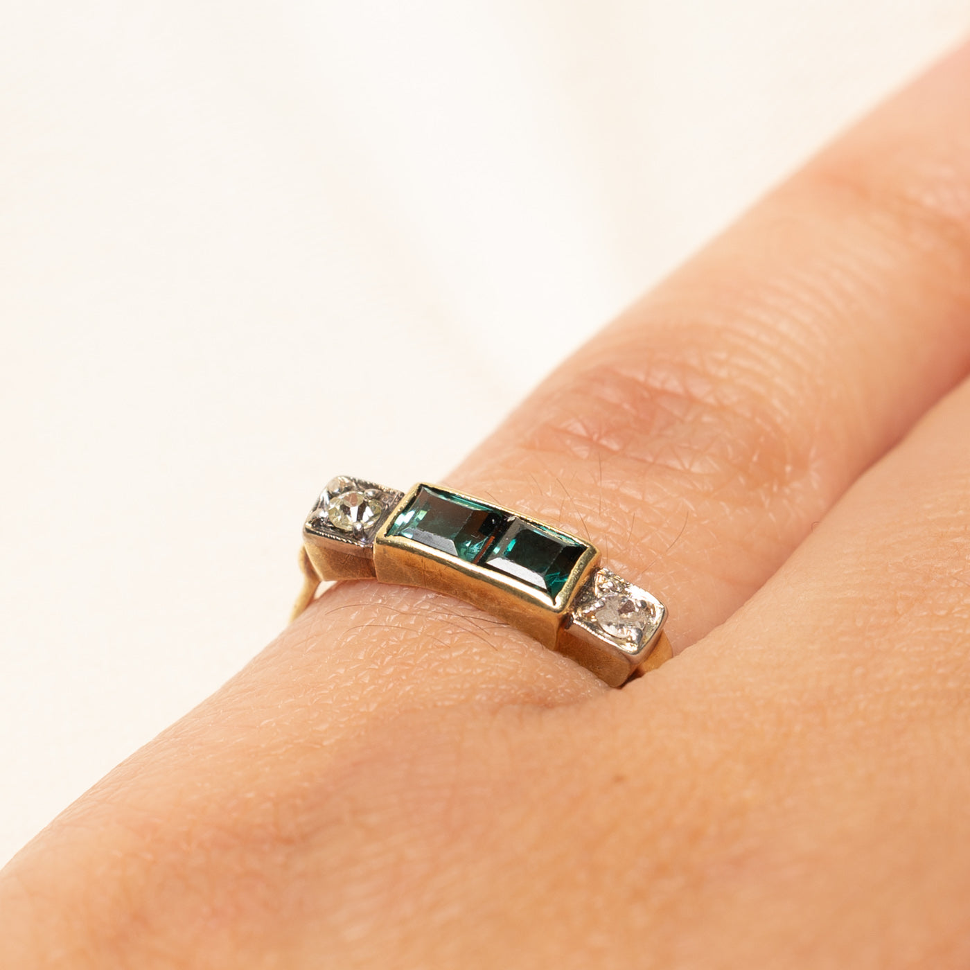 Synthetic Spinel & Diamond & Ring | 0.70ctw, 0.10ctw | SZ 5.25