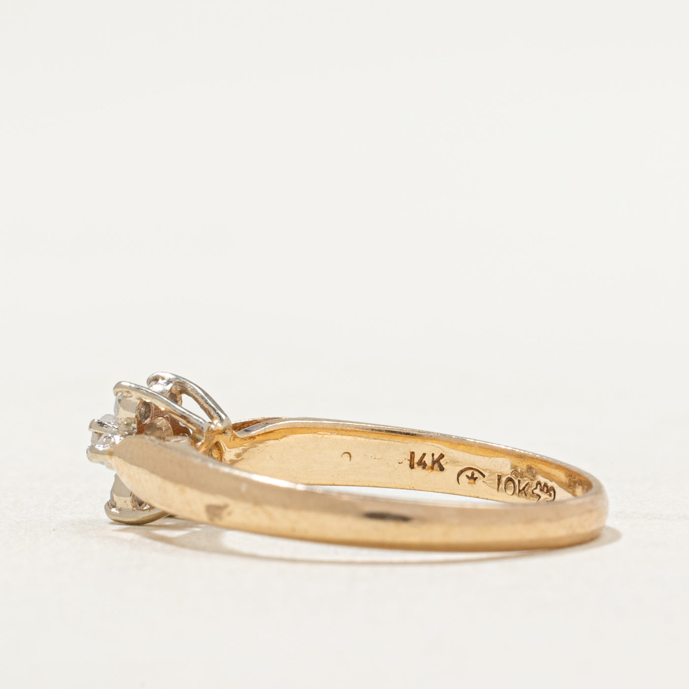 Bague pétale de diamant | 0,09 ct | Taille 6