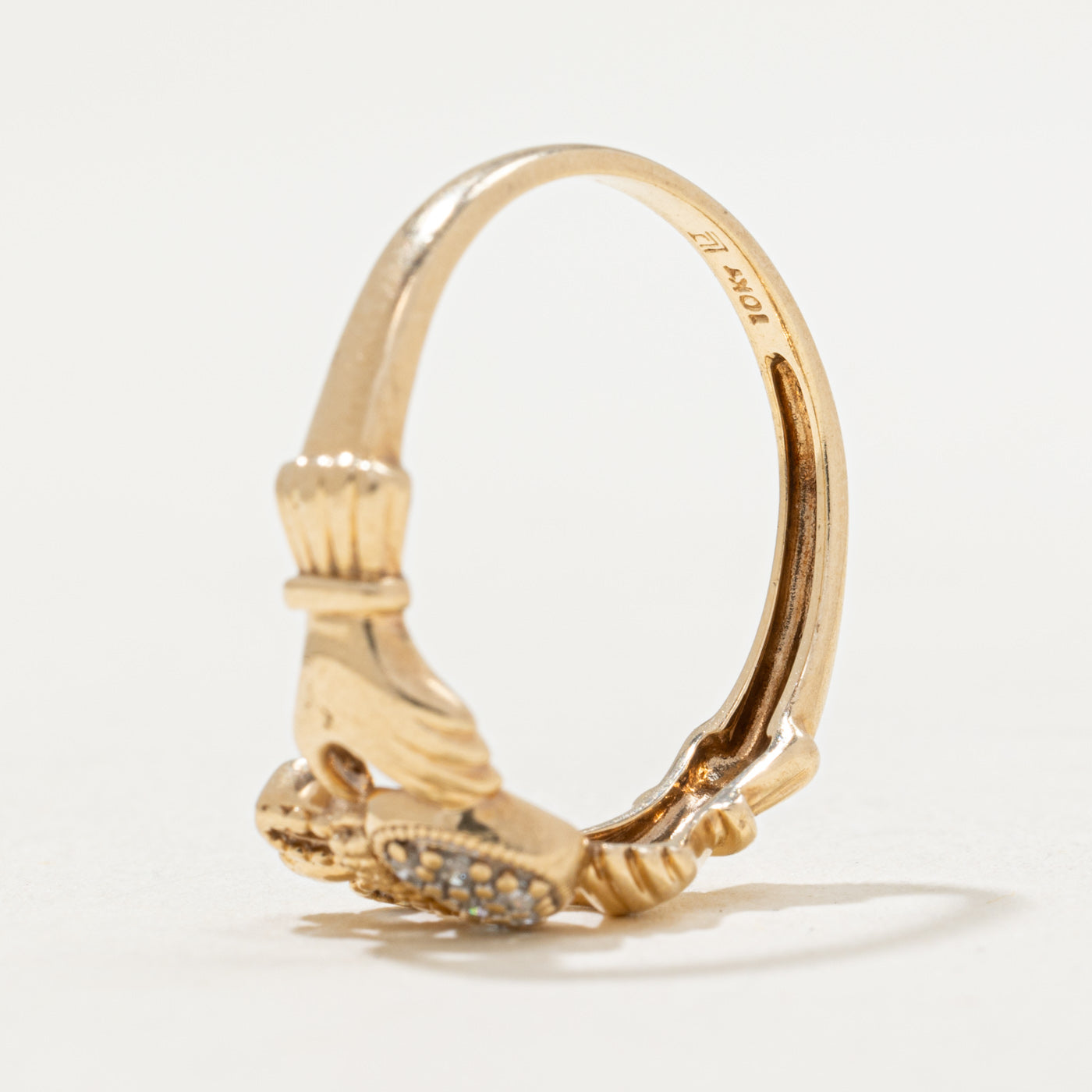 Cluster Diamond Claddagh Ring | 0.03ctw | SZ 6.5