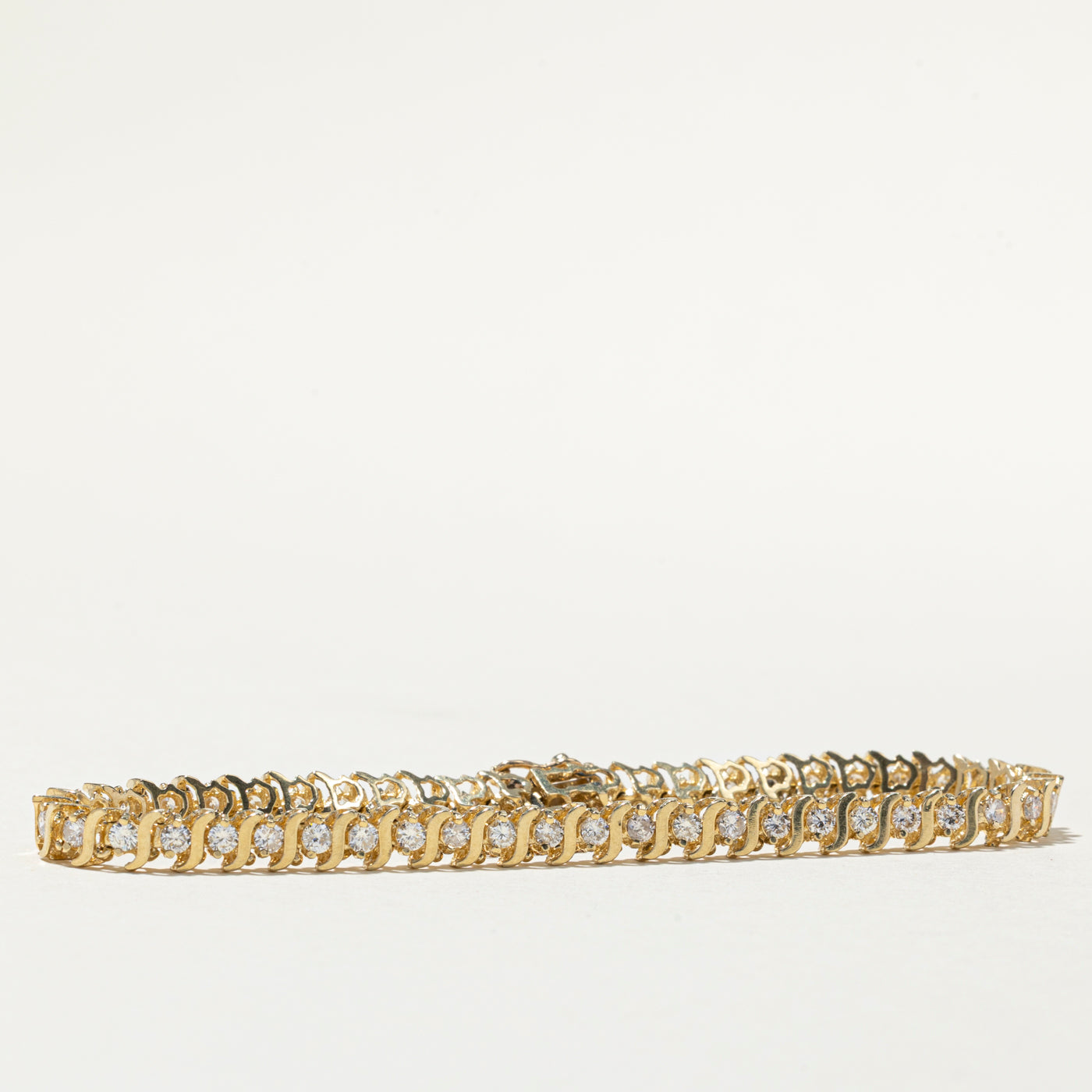 14K Diamond Tennis Bracelet | 2.59ctw | 7"