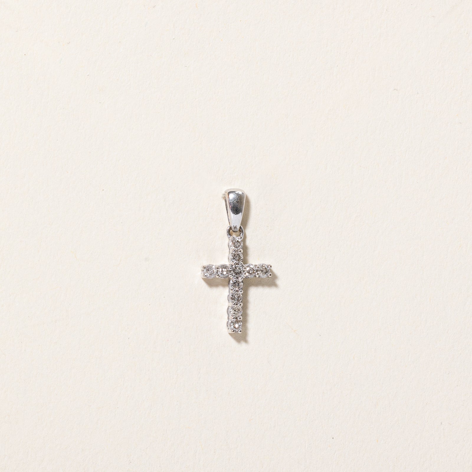 10K Diamond Cross Pendant | 0.16ctw