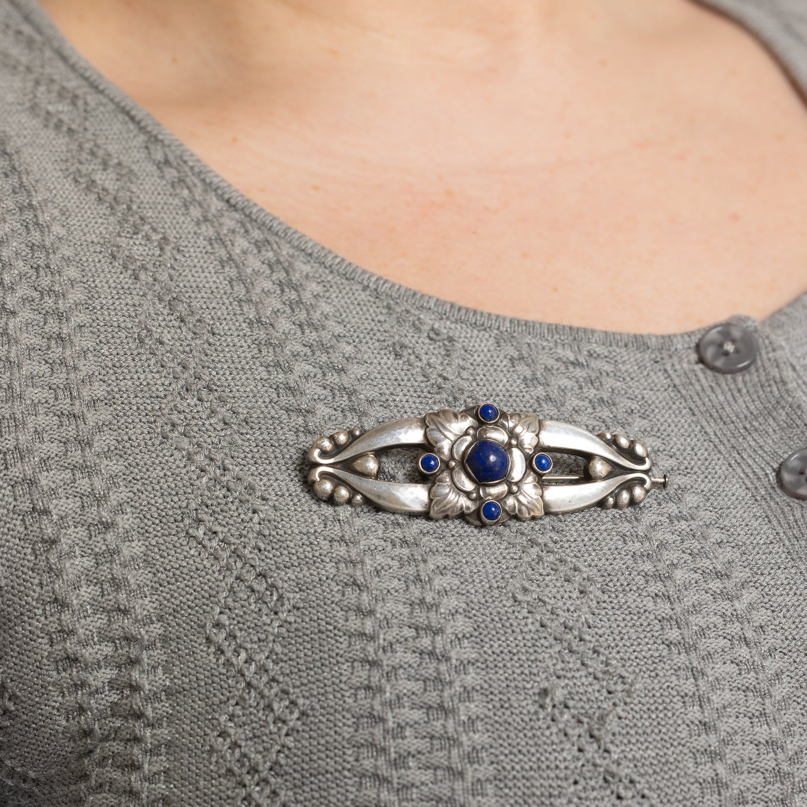 Broche florale lapis-lazuli 'Georg Jensen' | 4,08 ct