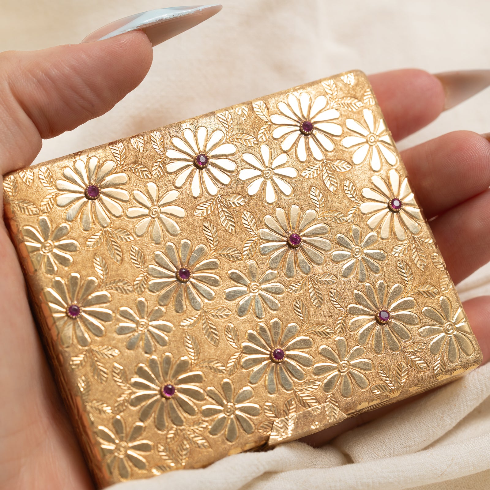18K Ruby Floral Engraved Compact Mirror | 0.50ctw