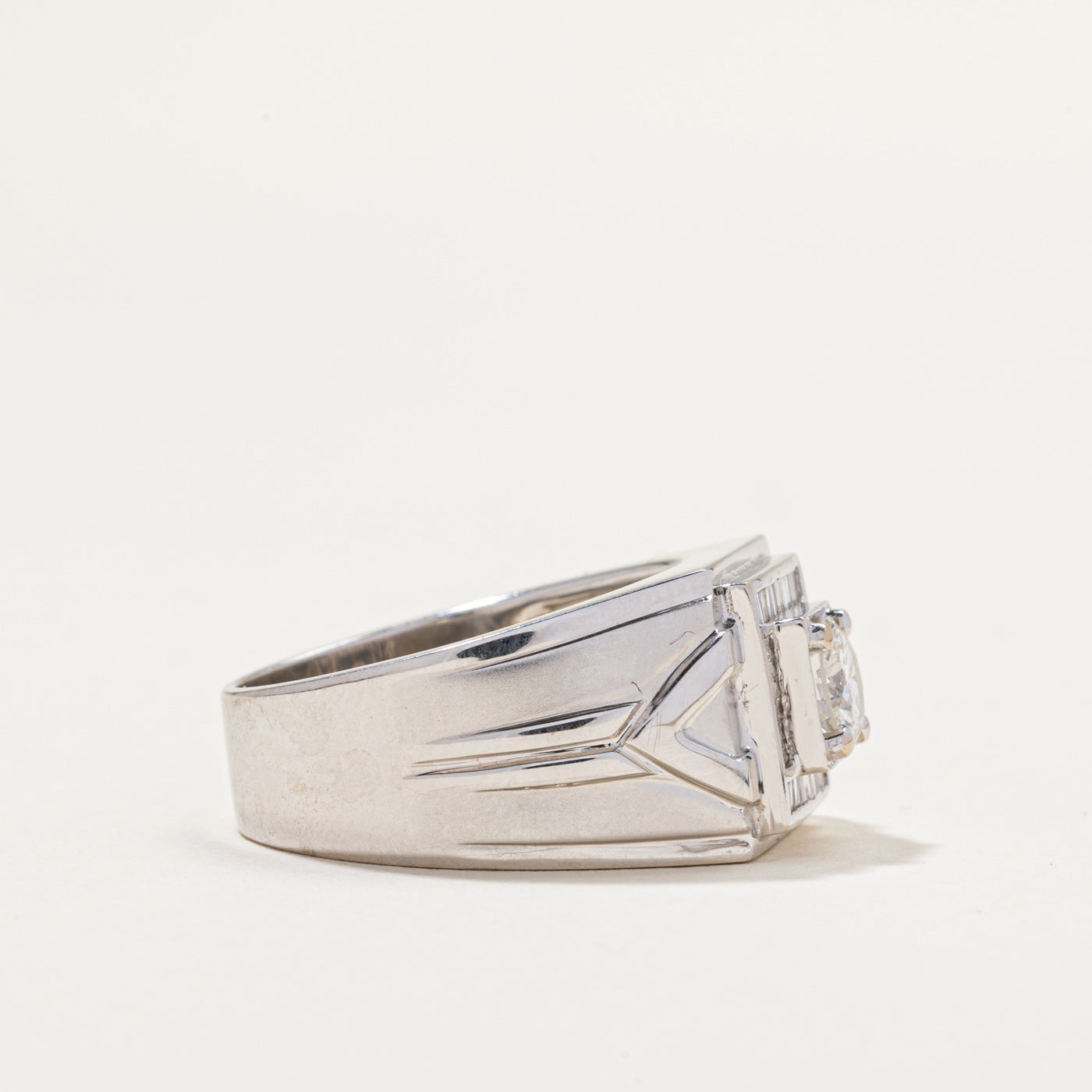 Diamond Halo Chunky Ring | 1.04ctw | SZ 9