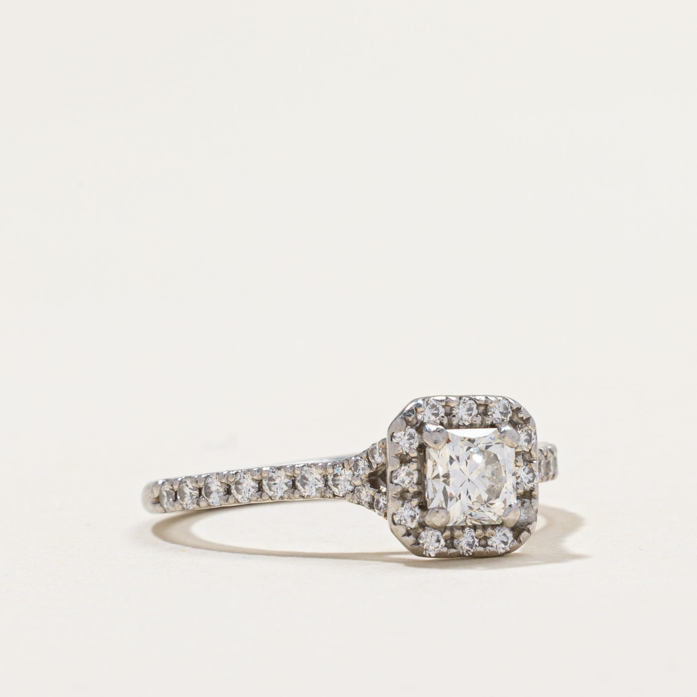 Diamond Halo Engagement Ring | 0.85ctw | SZ 6.5