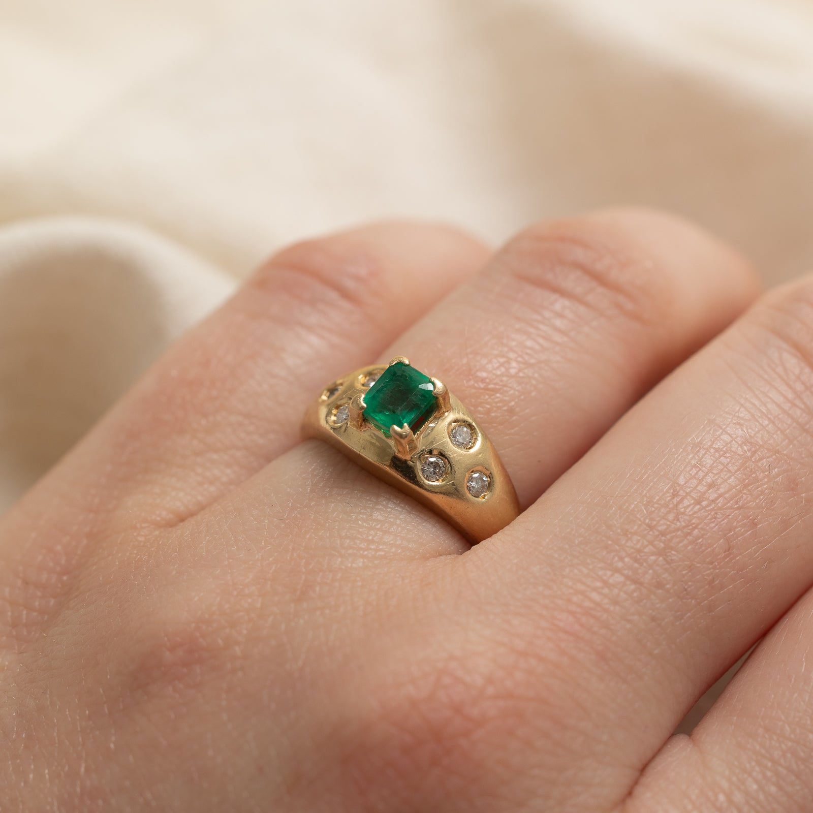 Emerald & Diamond Ring | 0.50ct, 0.15ctw | SZ 6