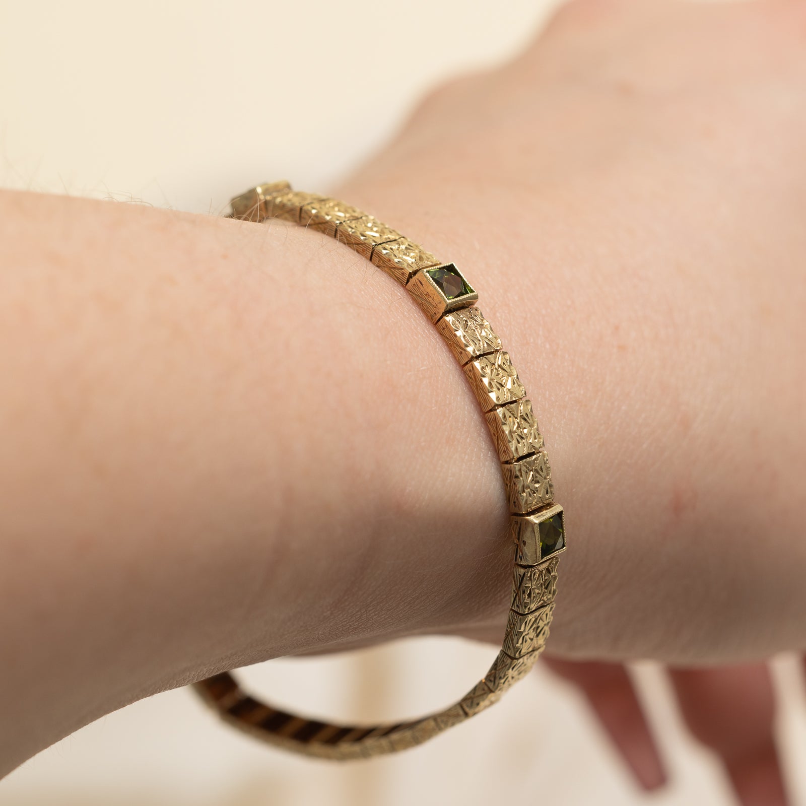 Peridot Engraved Gemstone Bracelet | 0.75ctw | 7"
