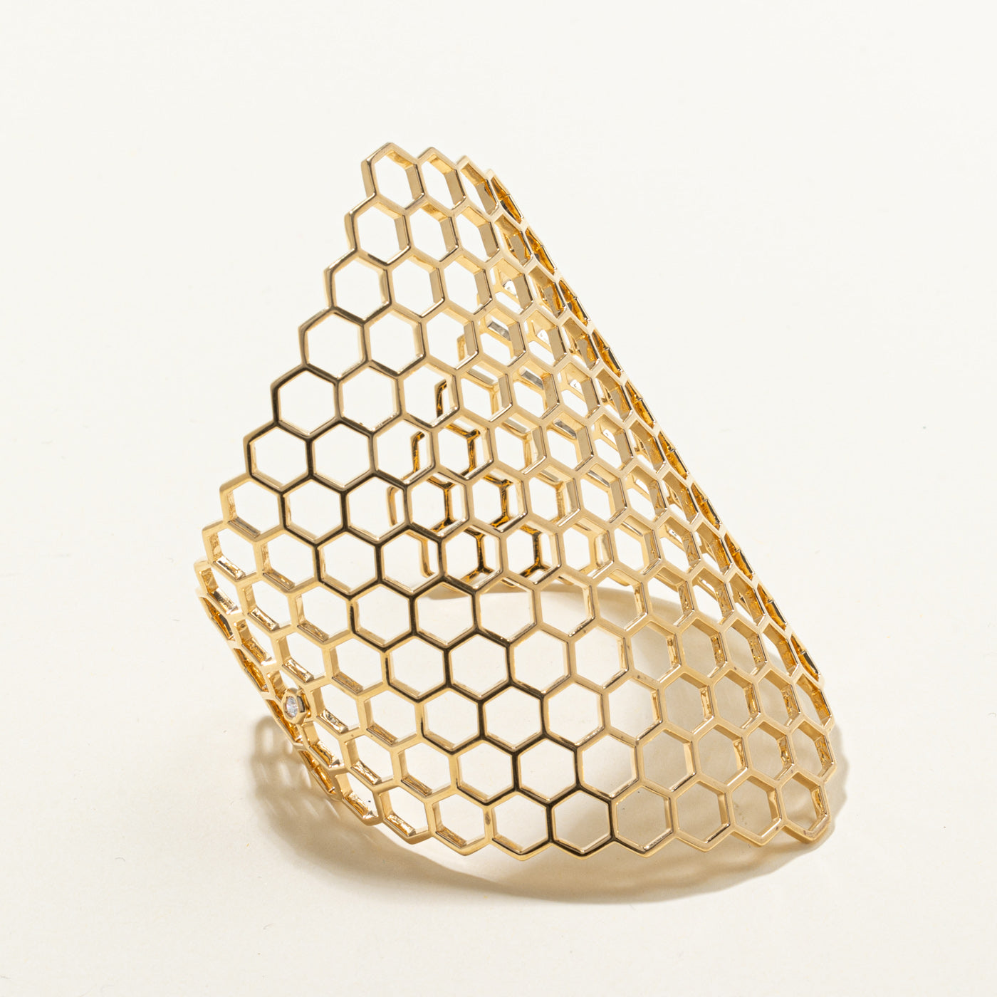 'Birks' Diamond Bee Chic Cuff Bracelet | 0.04ct | 5.5"
