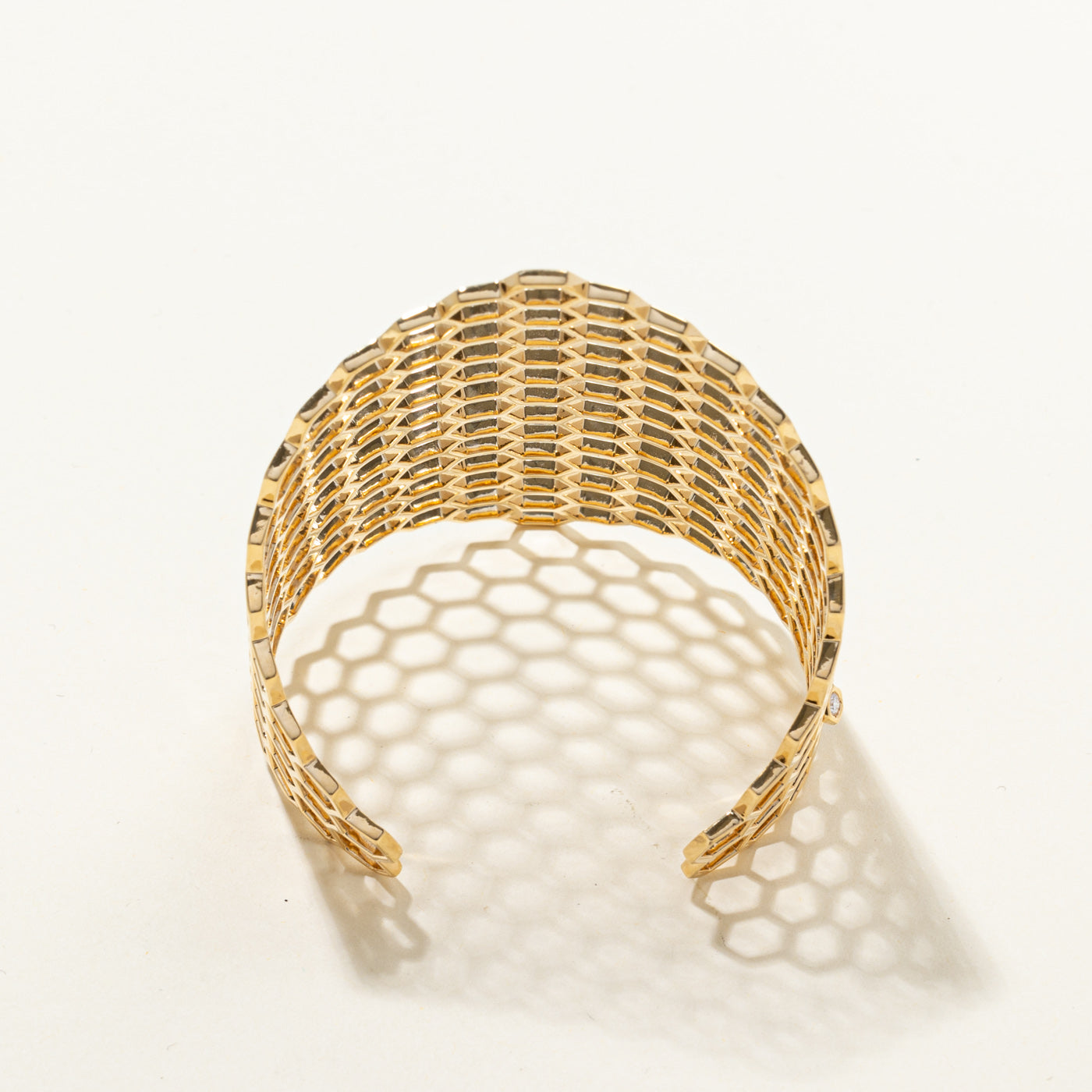 'Birks' Diamond Bee Chic Cuff Bracelet | 0.04ct | 5.5"