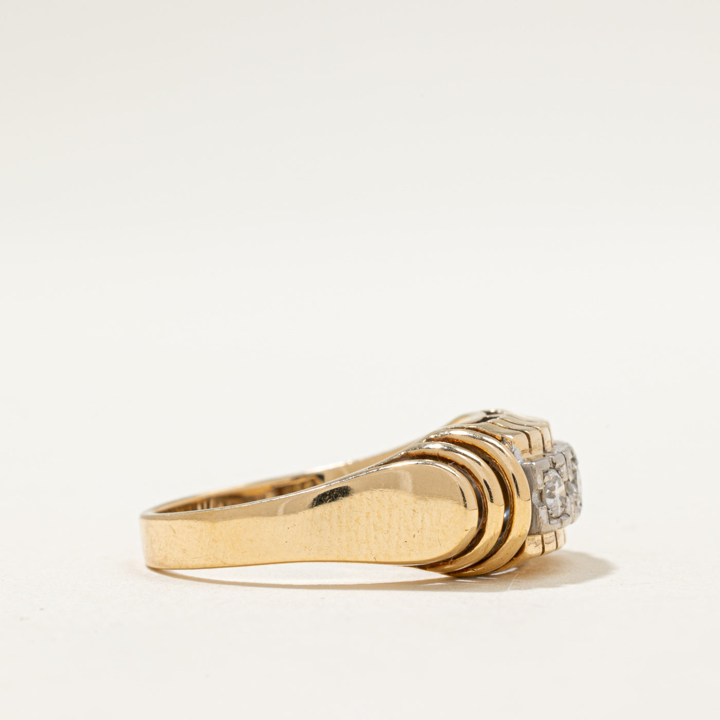 Three Stone Diamond Grooved Ring | 0.23ctw | SZ 7.75