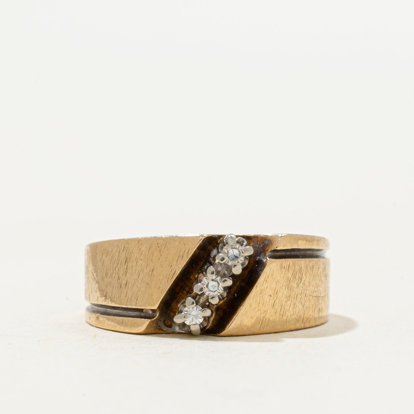 Diagonal Set Diamond Band | 0.03ctw | SZ 4.5