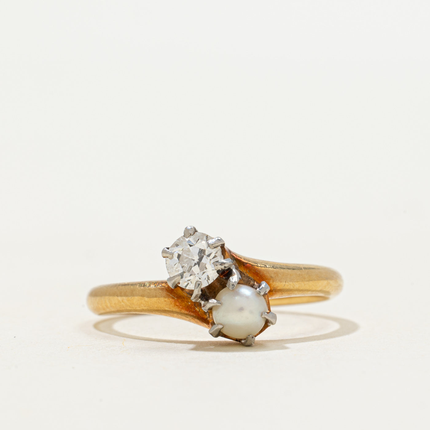 'Birks' 18k Toi et Moi Old European Cut Diamond & Pearl Ring | 0.24ct | SZ 6