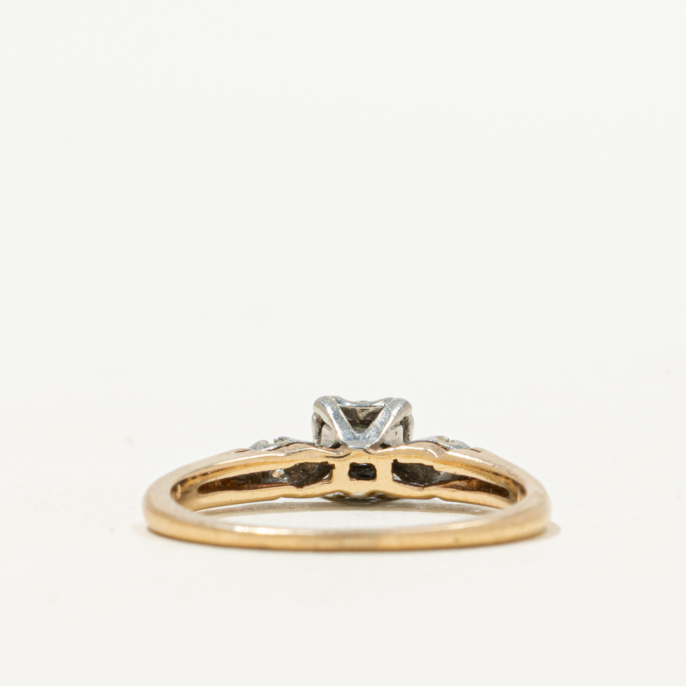 Basket Set Diamond Petite Engagement Ring | 0.23ctw | SZ 5.5