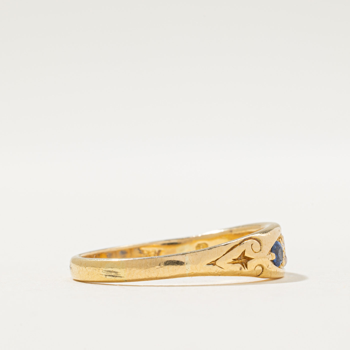 18k Diamond & Sapphire Ring | 0.03ctw | 0.40ctw | SZ 9
