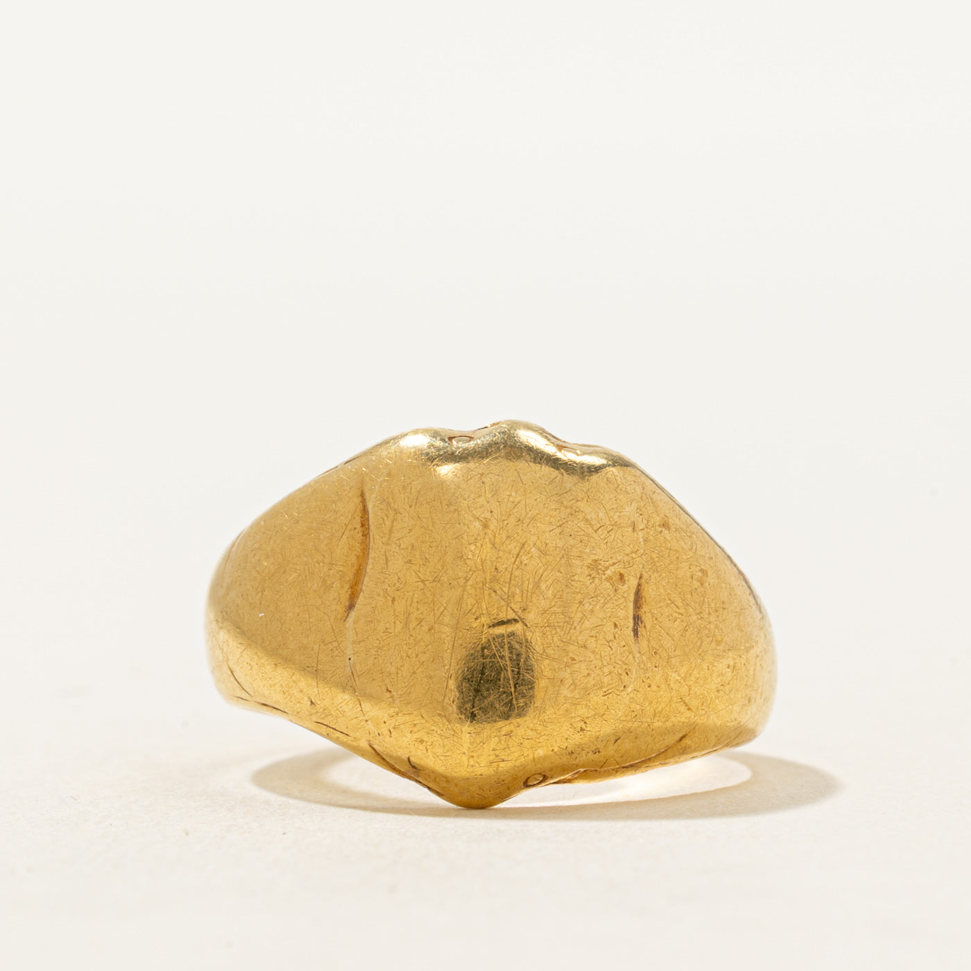 Early Victorian Era 22k Yellow Gold Signet Ring | SZ 6.75