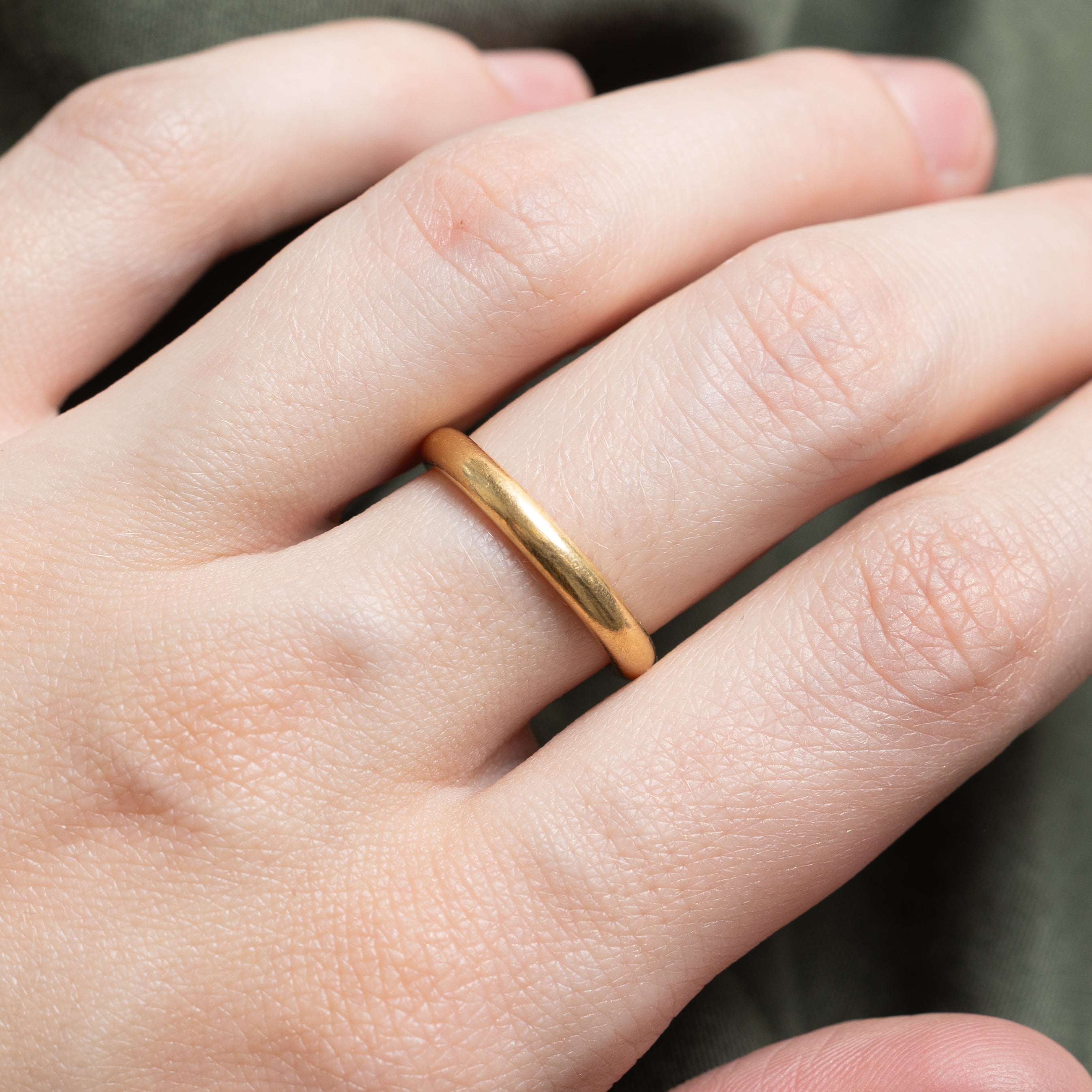 1954 Dublin 18k Yellow Gold Band | 2.98mm | SZ 7