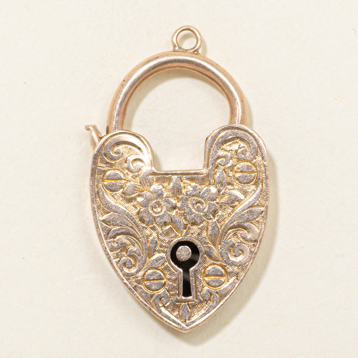 1908 Birmingham 9K Floral Engraved Heart Padlock Charm