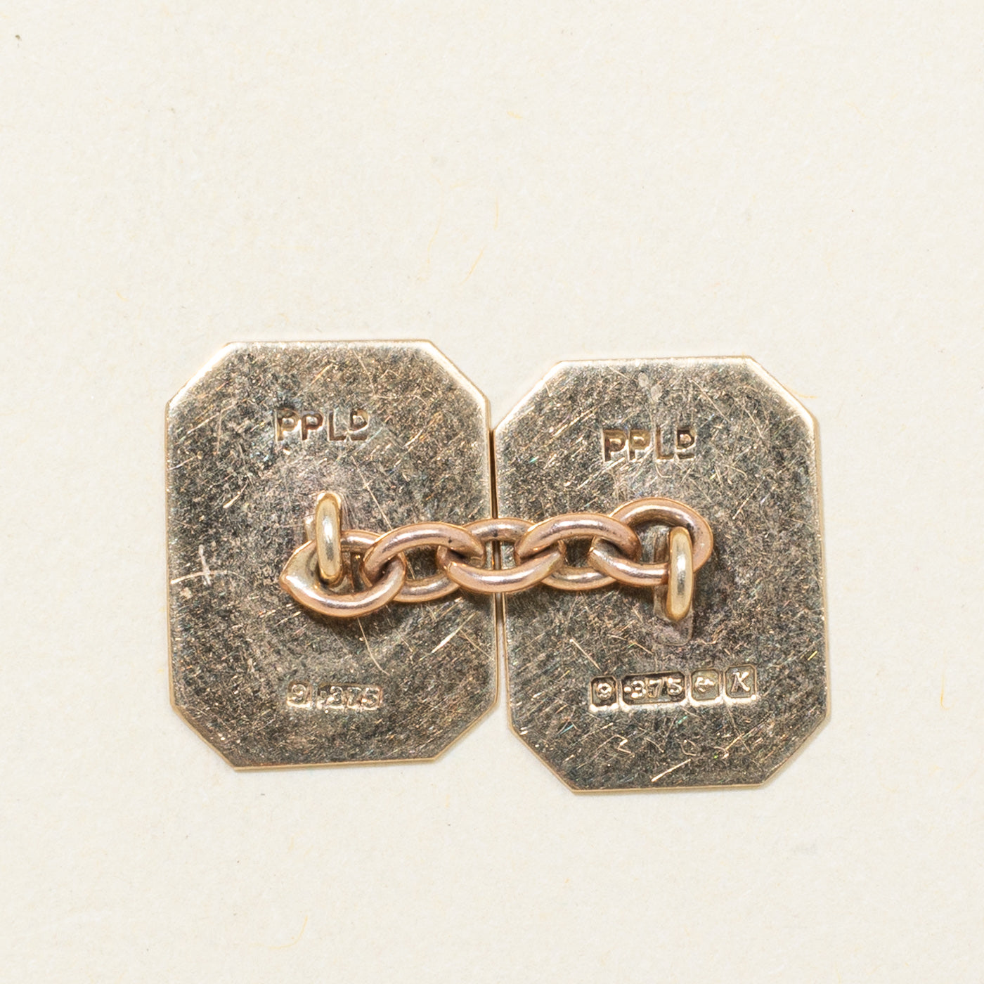 1959 Birmingham 9K Yellow Gold Engraved Cufflinks