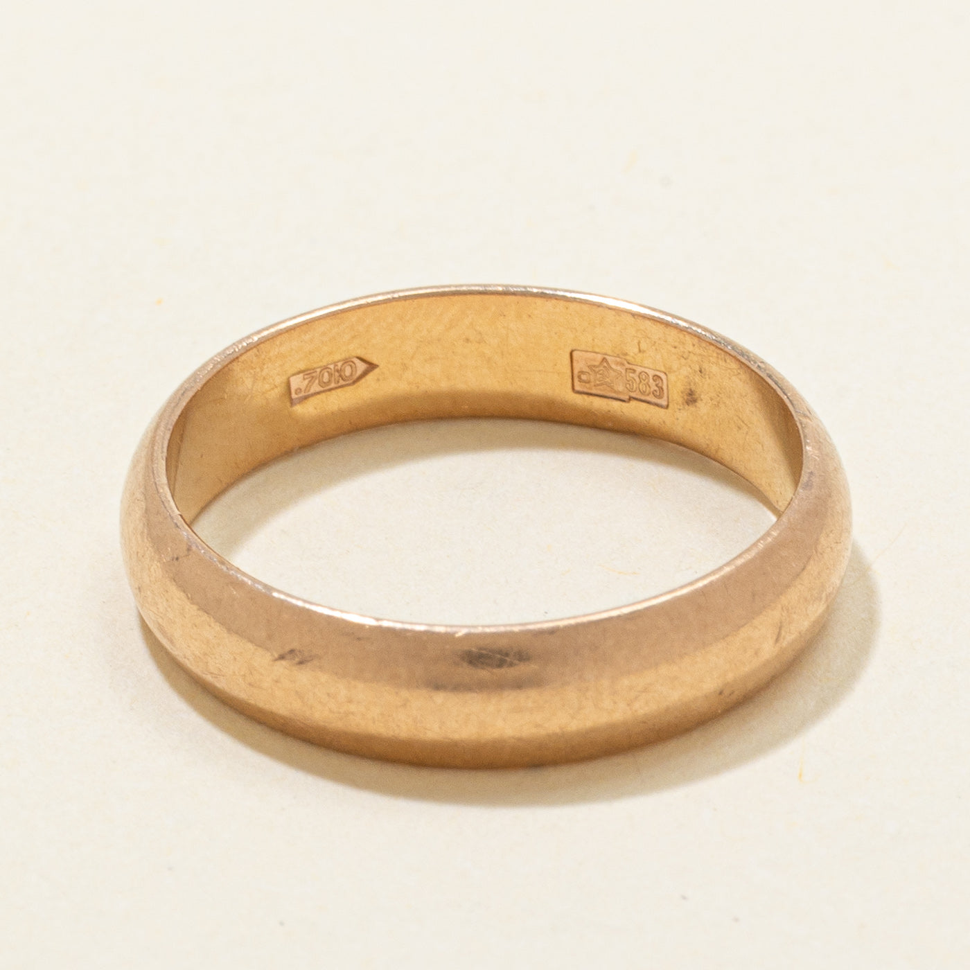 Bague ukrainienne en or rose 14 carats, poinçonnée soviétique, 1987 | 4,32 mm | Taille 6,75 |