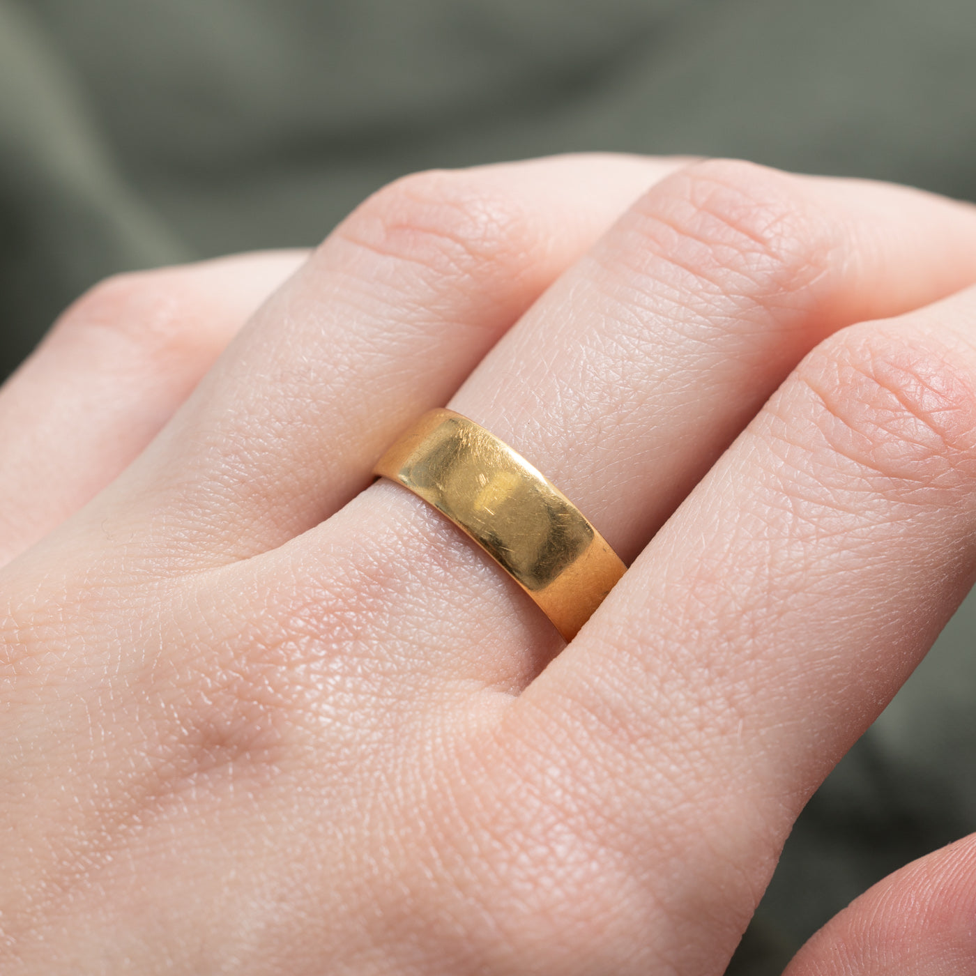 1997 Birmingham 18K Yellow Gold Band | 6.52mm | SZ 8 |