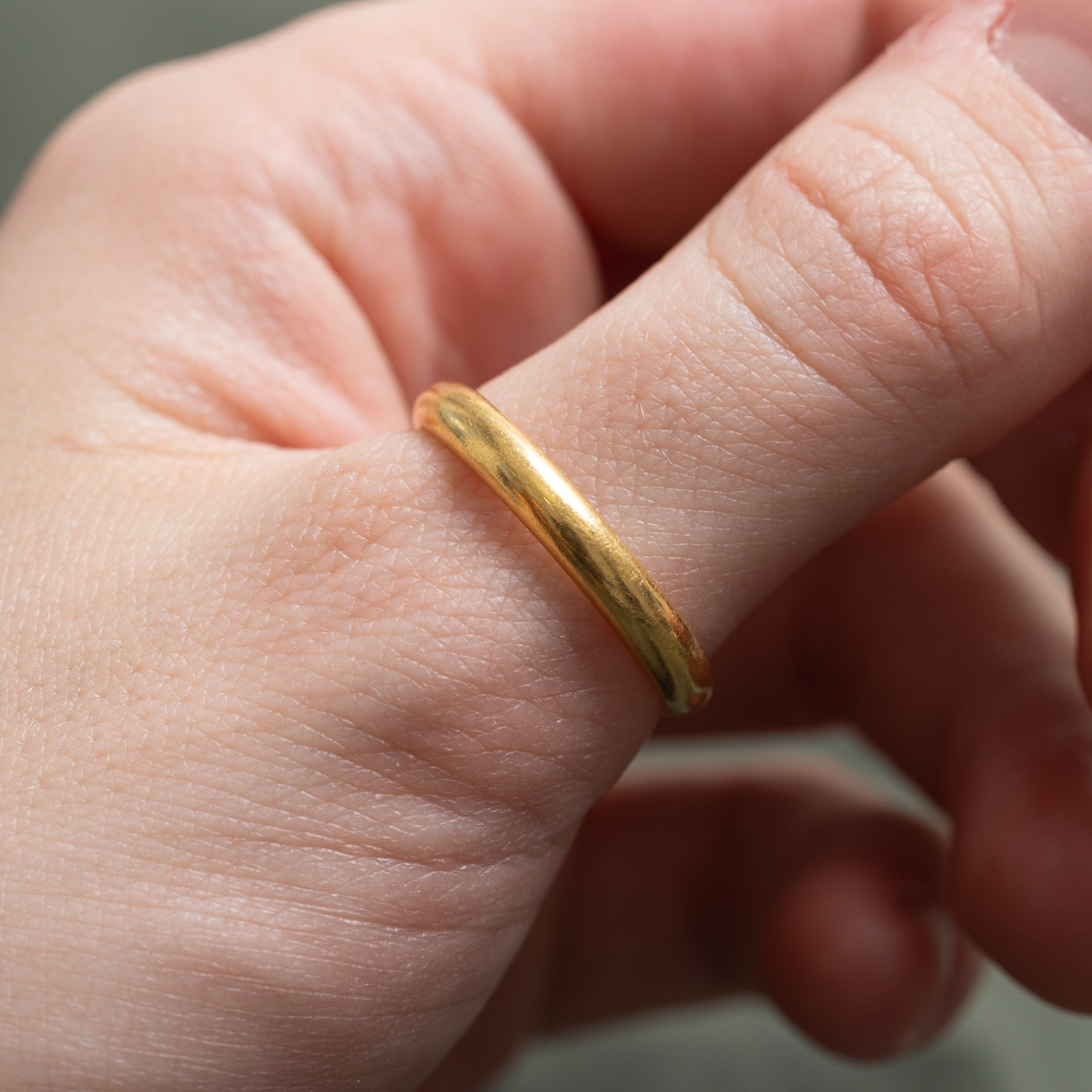 21K Yellow Gold Plain Band | 3.39mm | SZ 10.25 |