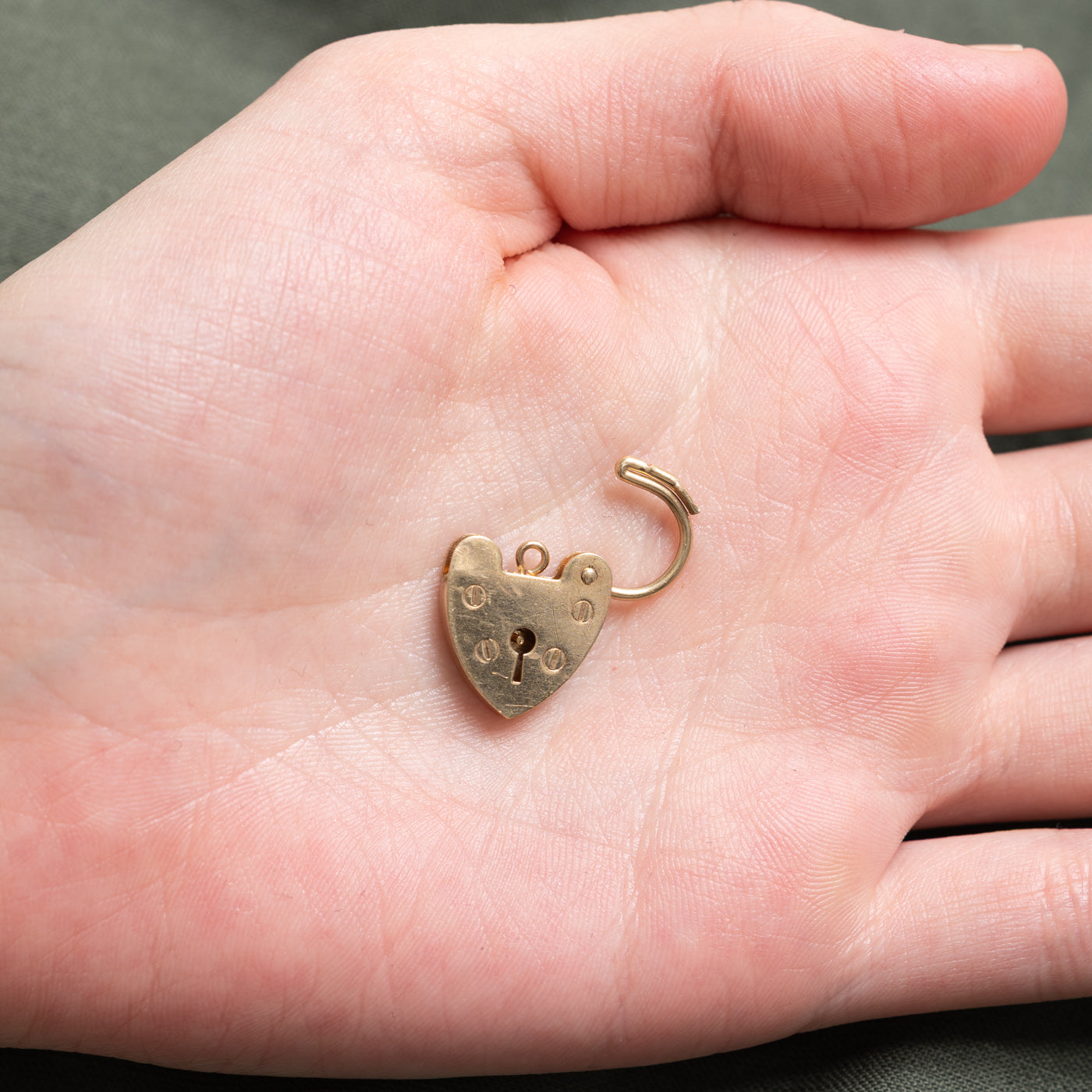 1976 Birmingham 9K Heart Padlock Charm