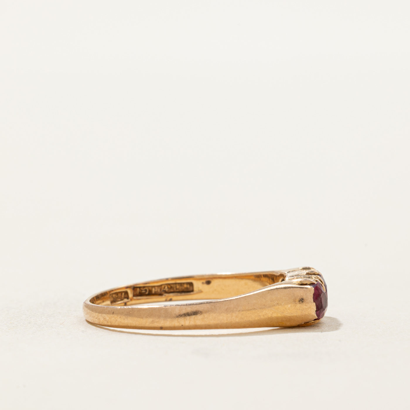 Bague trois pierres rubis synthétiques | 0,60 ct | Taille 6,5