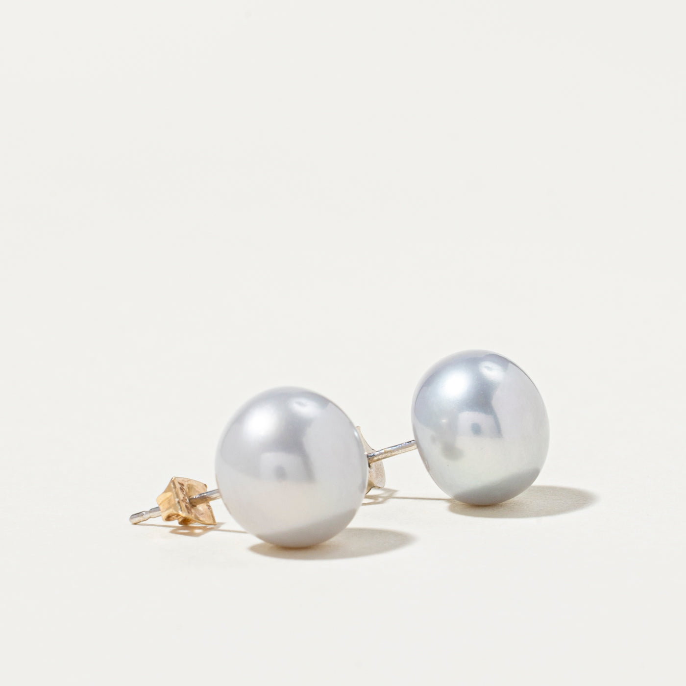 14k Grey Pearl Strand Necklace & Stud Earrings | 17"