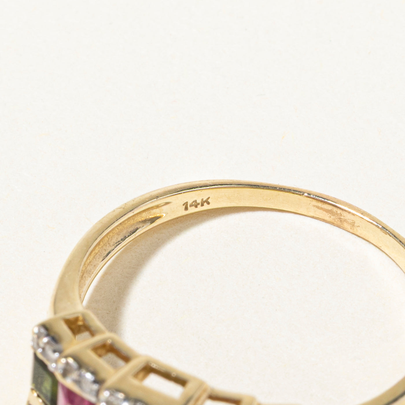 Bague cocktail tourmaline et diamants | 1,40 ct, 0,10 ct | Taille 8