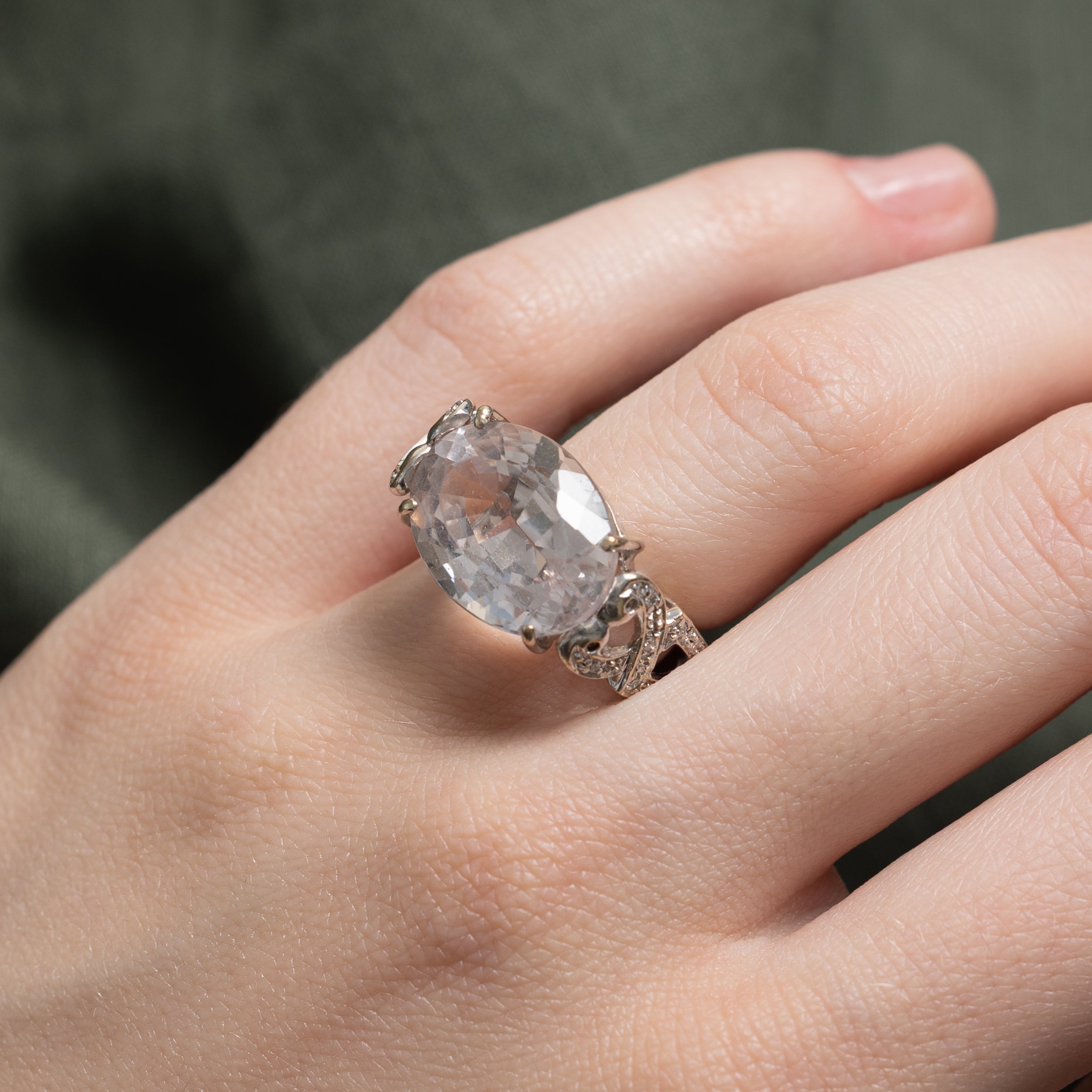 Kunzite & Diamond Cocktail Ring | 14.00ct, 0.08ctw | SZ 5