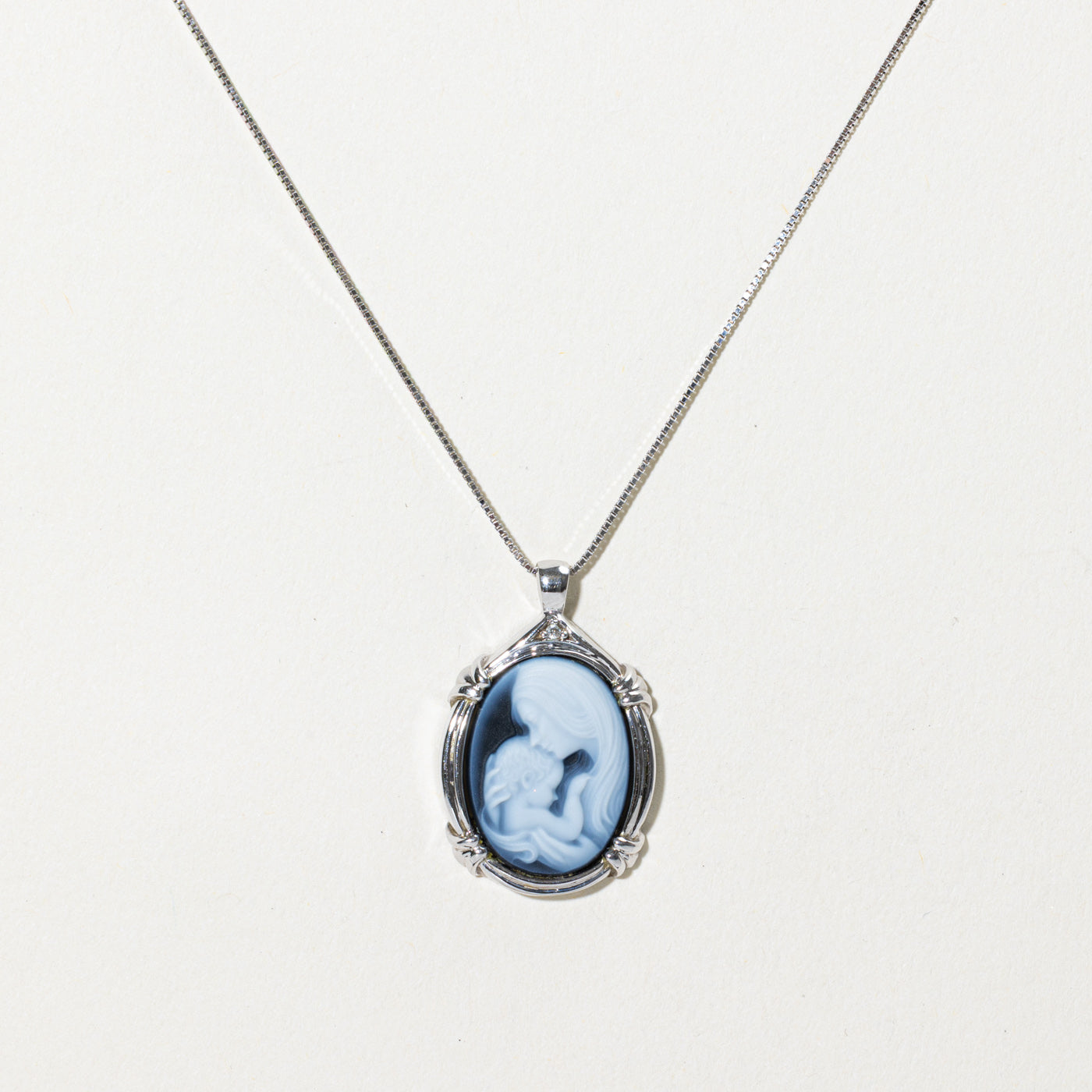 Agate Cameo Pendant Necklace | 3.50ct | 18"