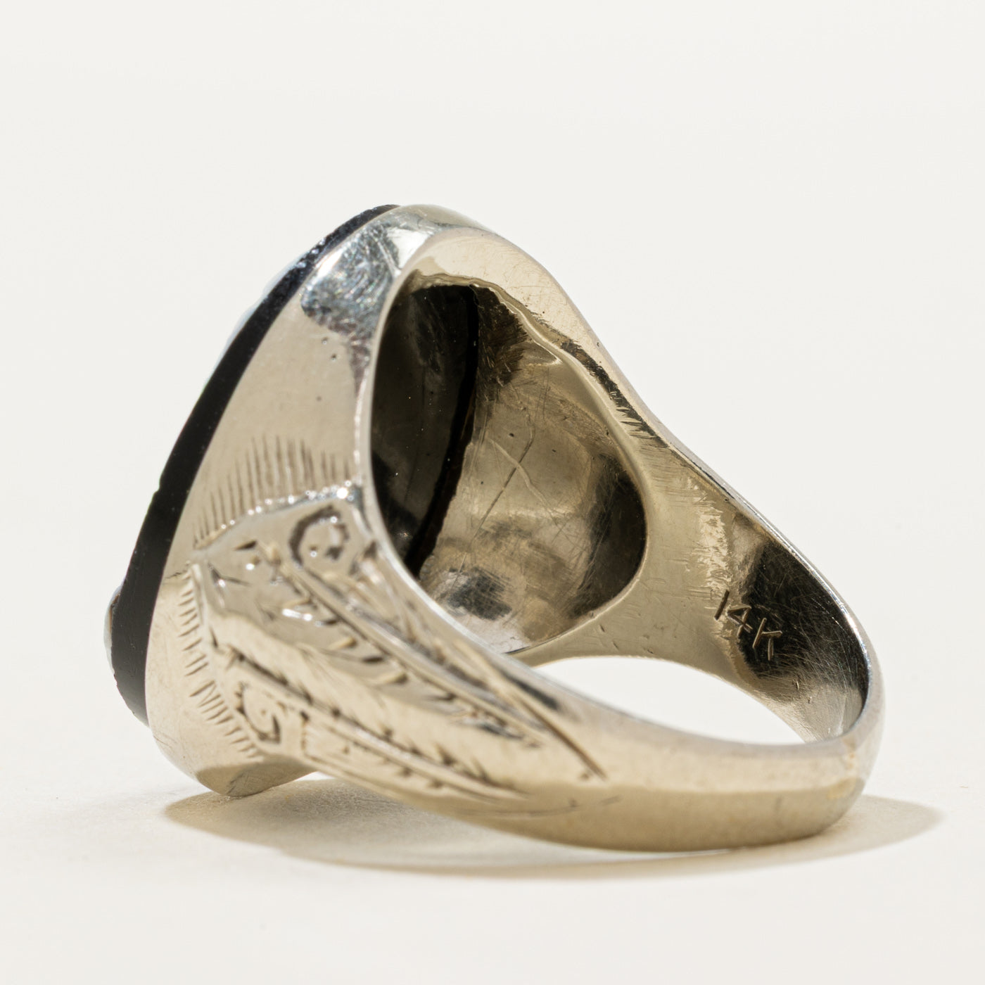 Black & White Onyx Cameo Ring | 7.00ct | SZ 8.75