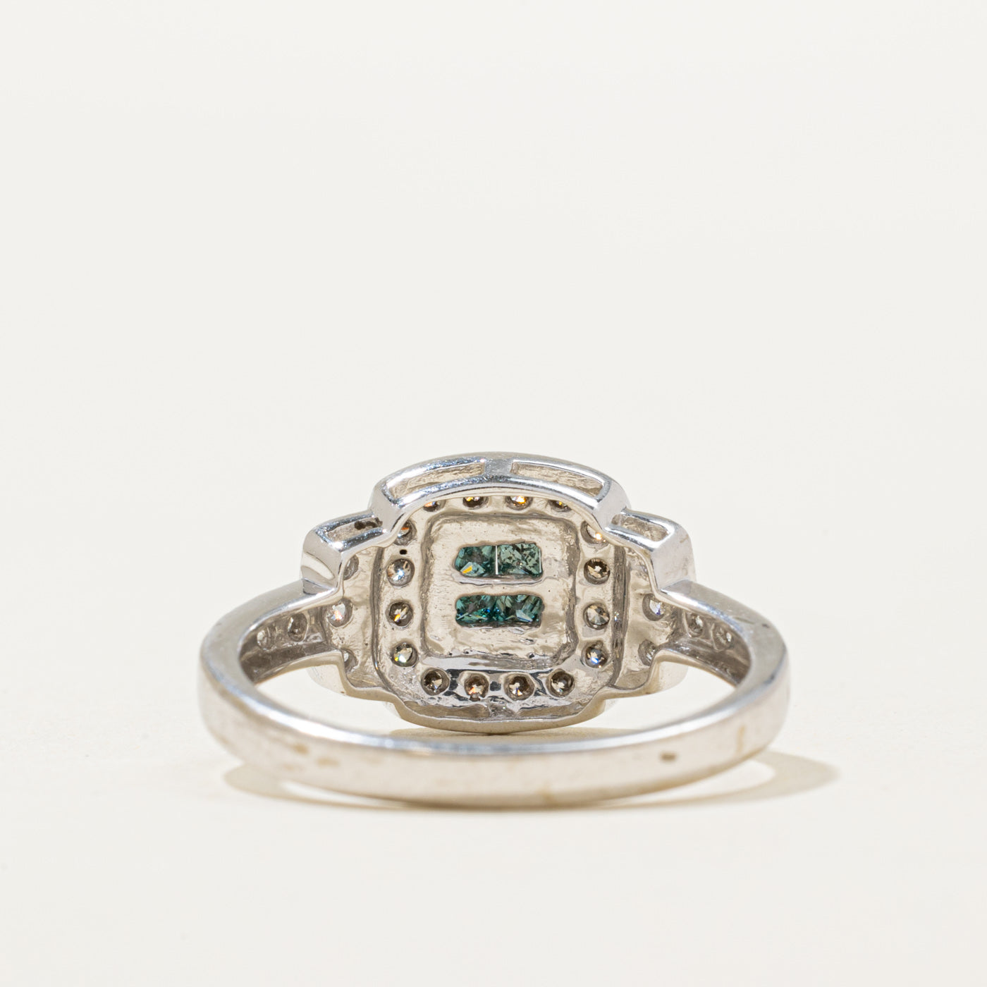 Blue & White Diamond Cluster Ring | 0.20ctw | SZ 7.25