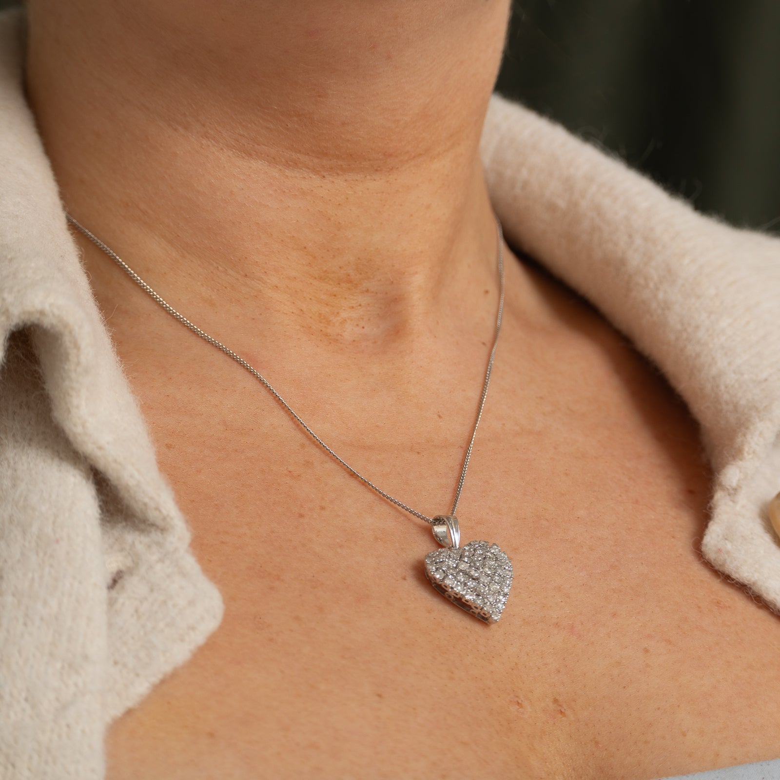 Diamond Cluster Heart Pendant | 1.10ctw