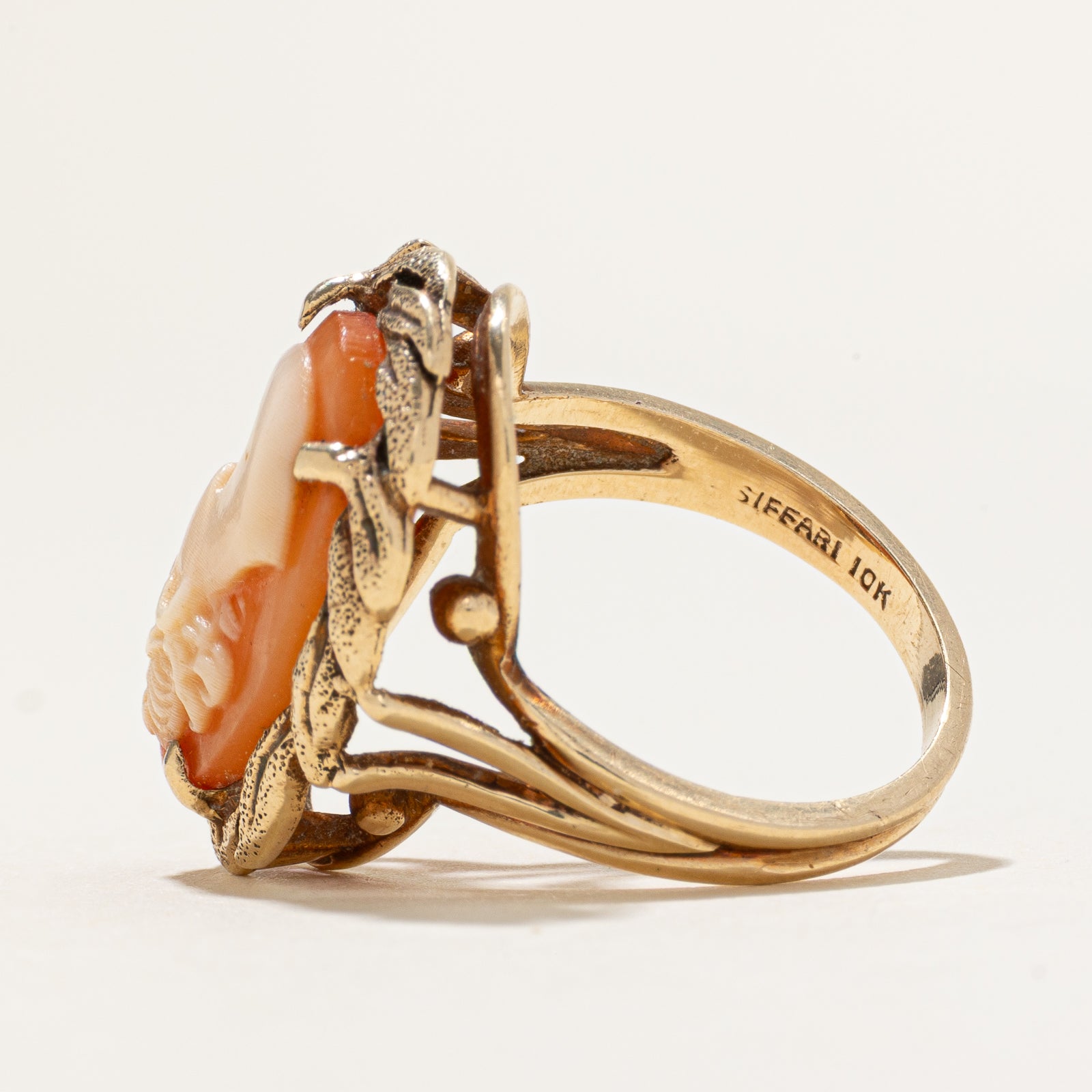 Shell Cameo Ring | 7.00ct | SZ 6.25