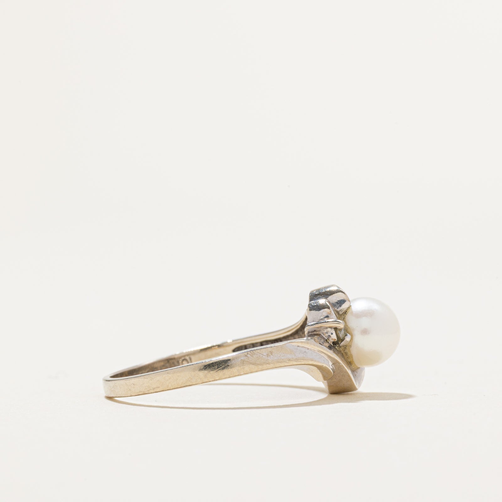 Pearl & Diamond Bypass Ring | 0.01ctw | SZ 8