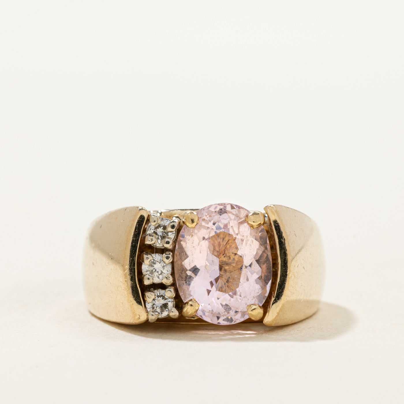 Morganite & Diamond Chunky Ring | 2.00ct, 0.10ctw | SZ 8
