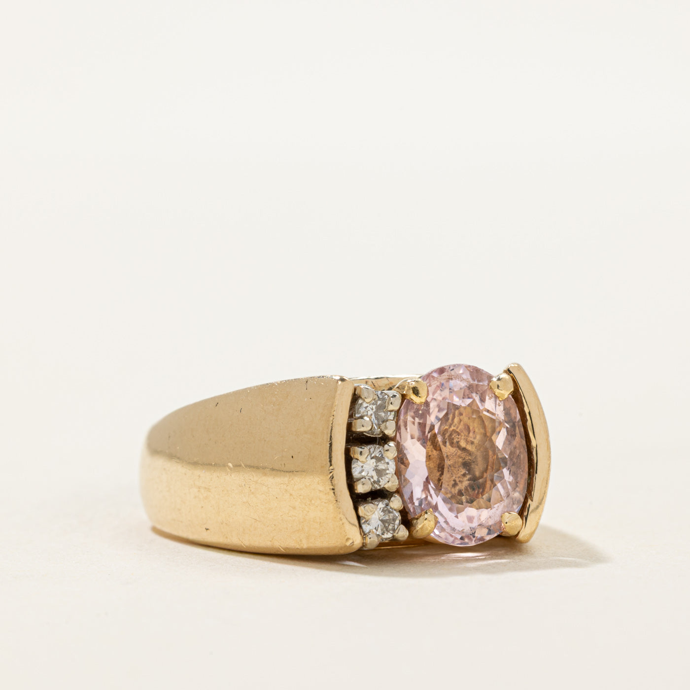 Morganite & Diamond Chunky Ring | 2.00ct, 0.10ctw | SZ 8